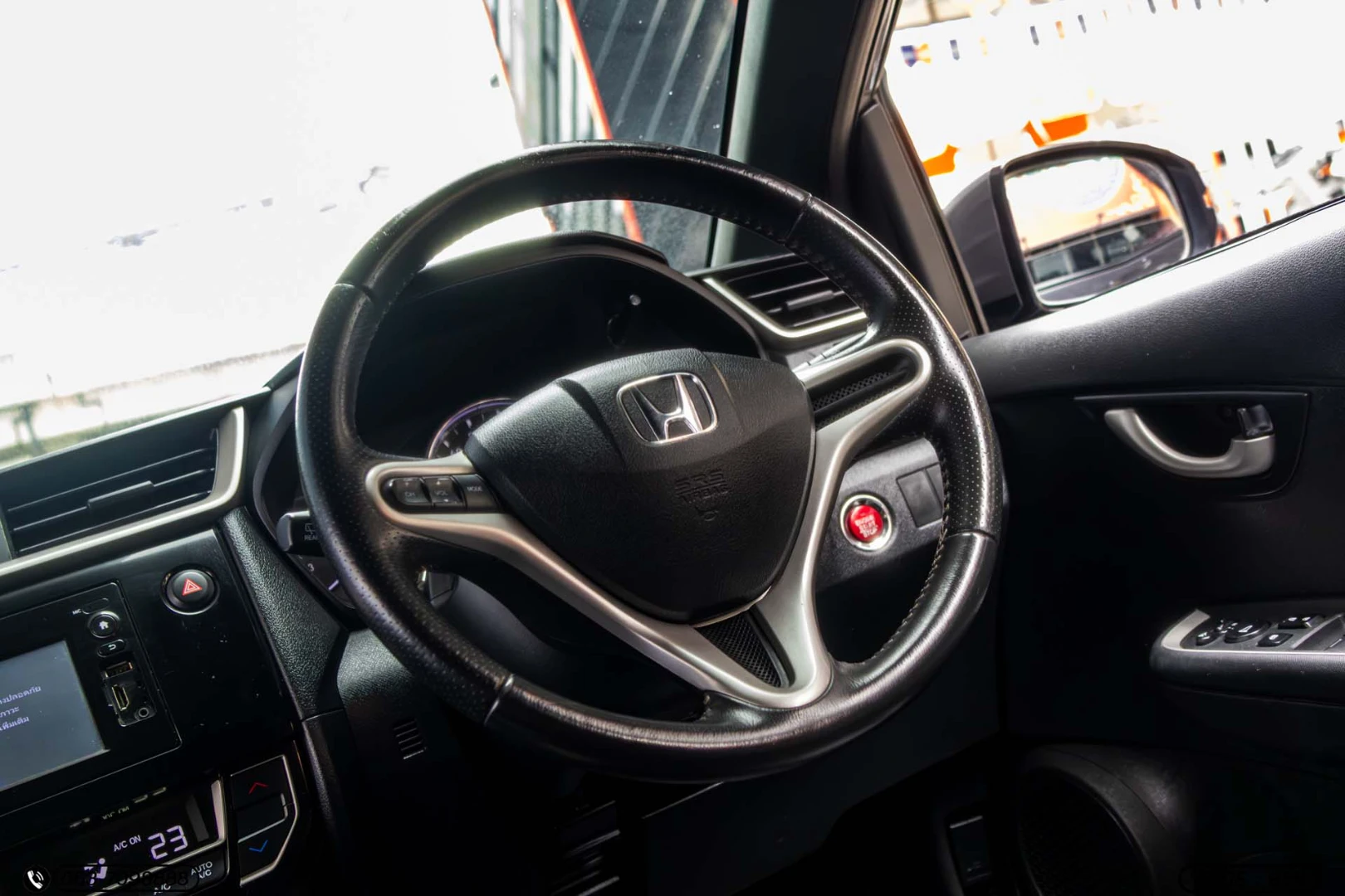 Honda BR-V 1.5 SV - ภาพย่อที่ 17