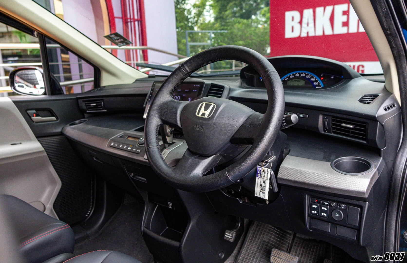 Honda FREED 1.5 E - ภาพย่อที่ 12