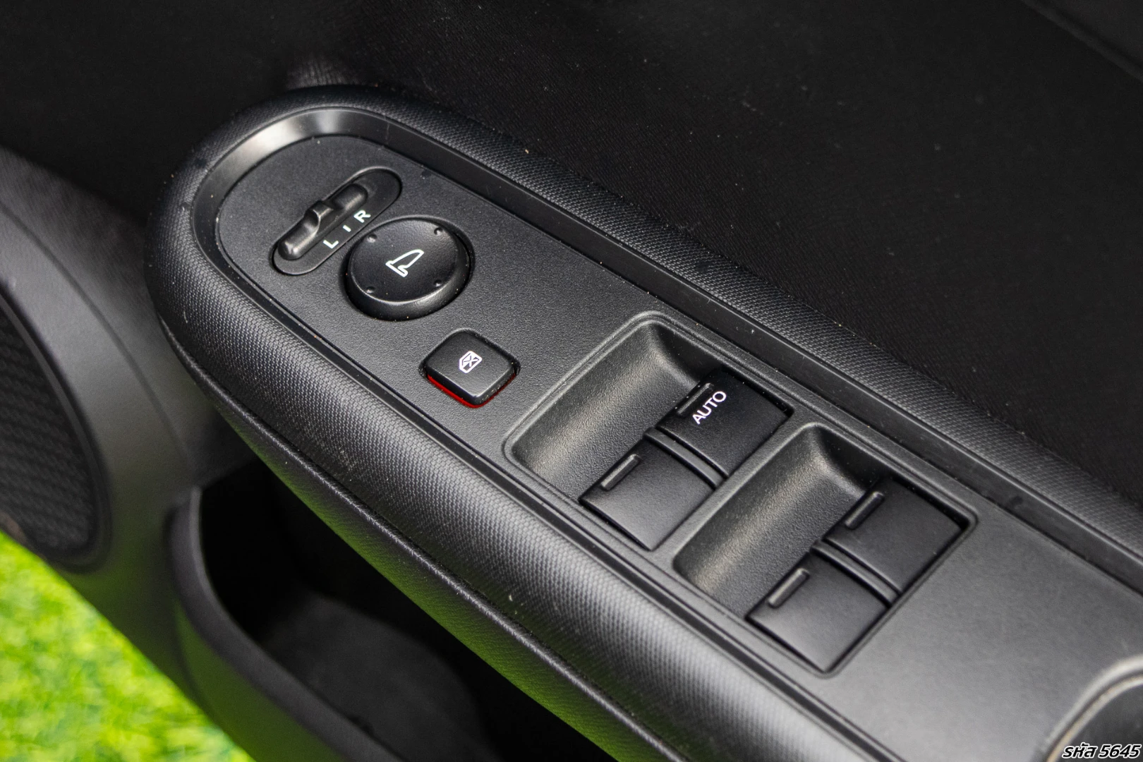 Honda BRIO 1.2 V (MNC) - ภาพย่อที่ 18