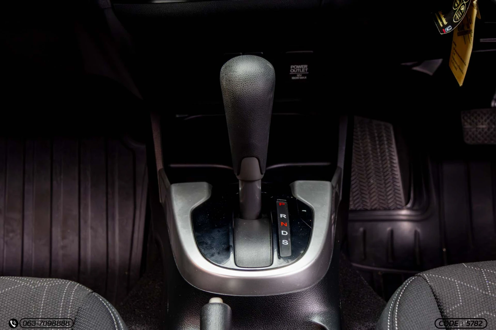 Honda JAZZ 1.5 SV (MY14) - ภาพย่อที่ 19