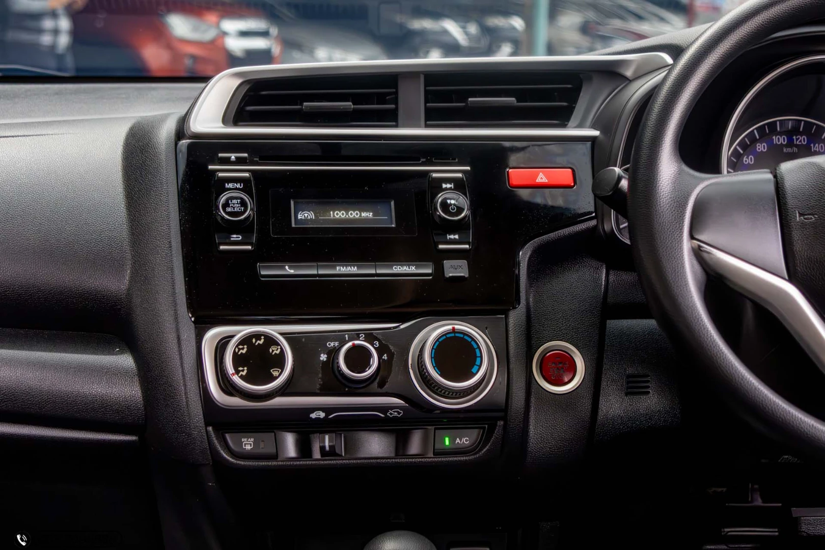 Honda JAZZ 1.5 V (MY14) - ภาพย่อที่ 20