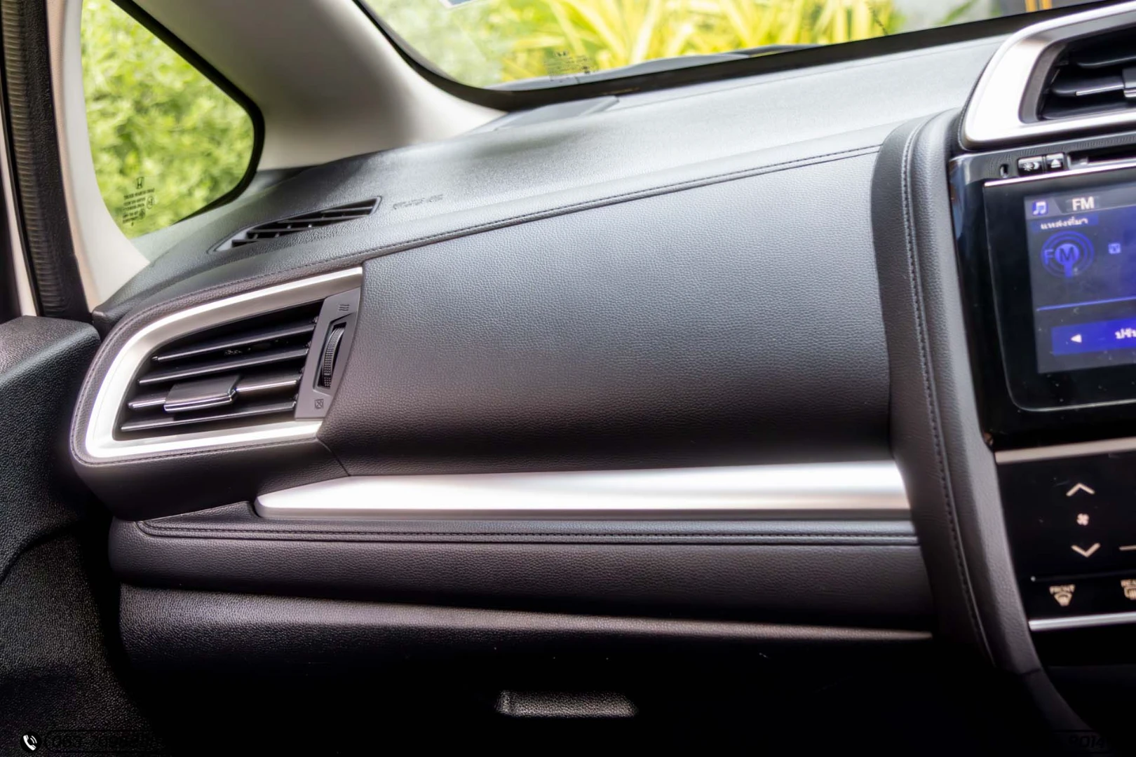 Honda JAZZ 1.5 SV (MY14) - ภาพย่อที่ 20