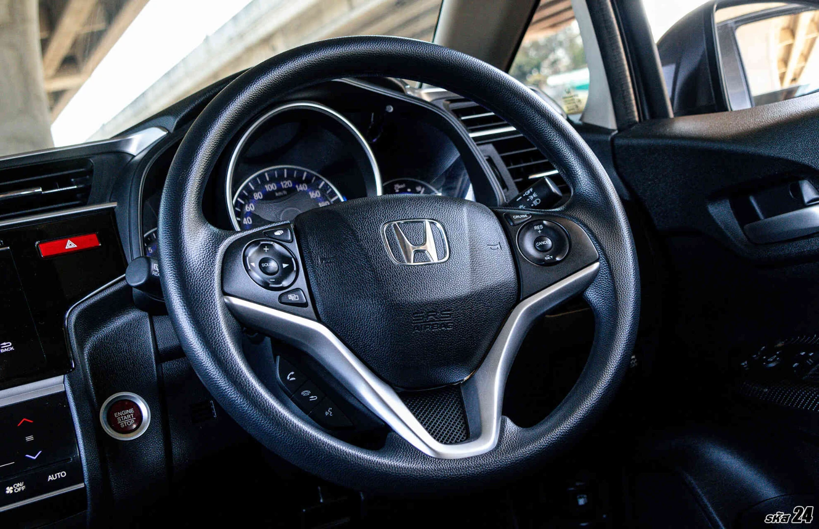 Honda JAZZ 1.5 SV (MY14) - ภาพย่อที่ 19