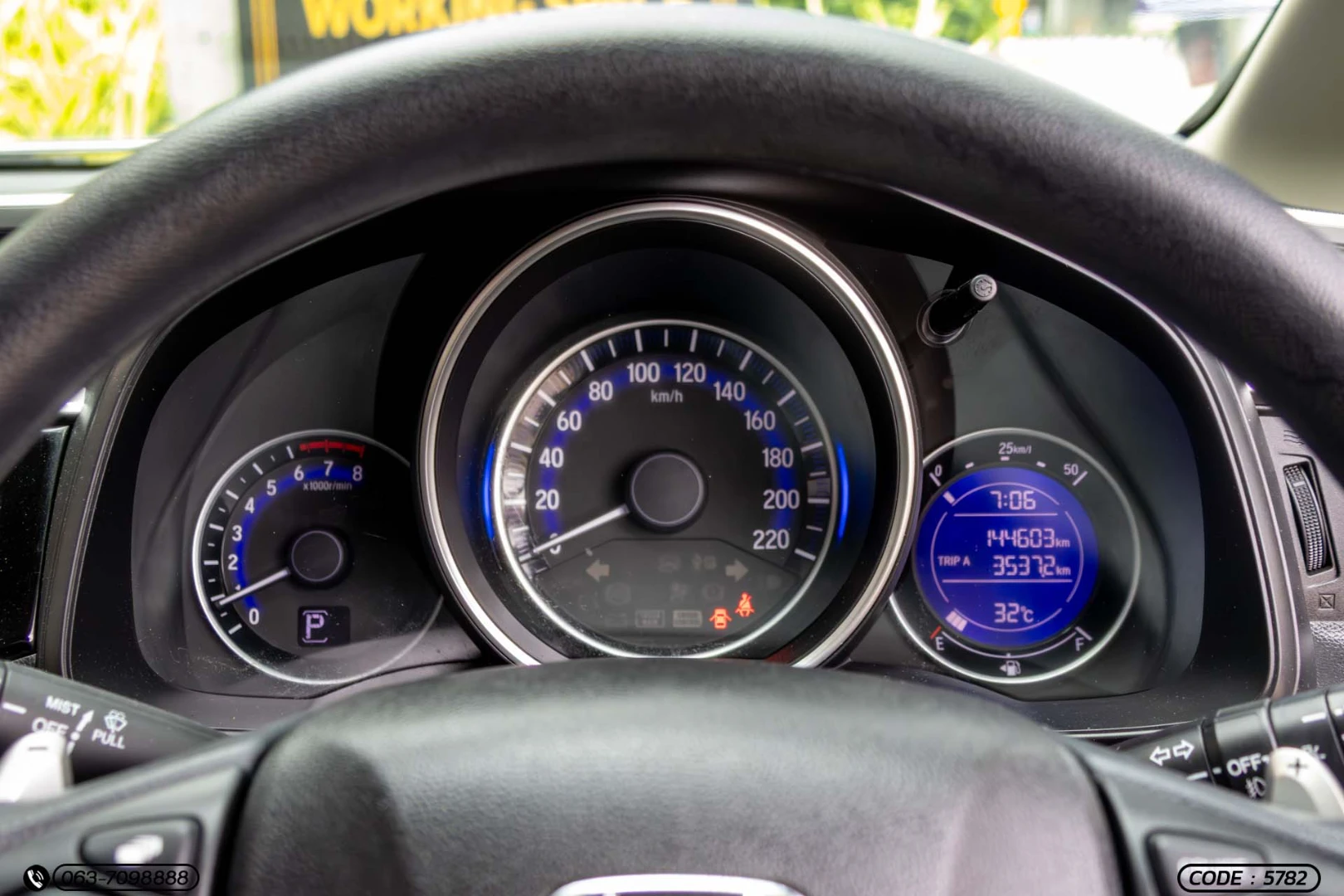 Honda JAZZ 1.5 SV (MY14) - ภาพย่อที่ 22