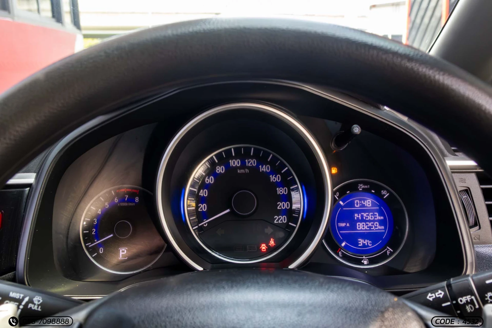 Honda JAZZ 1.5 SV (MY14) - ภาพย่อที่ 23