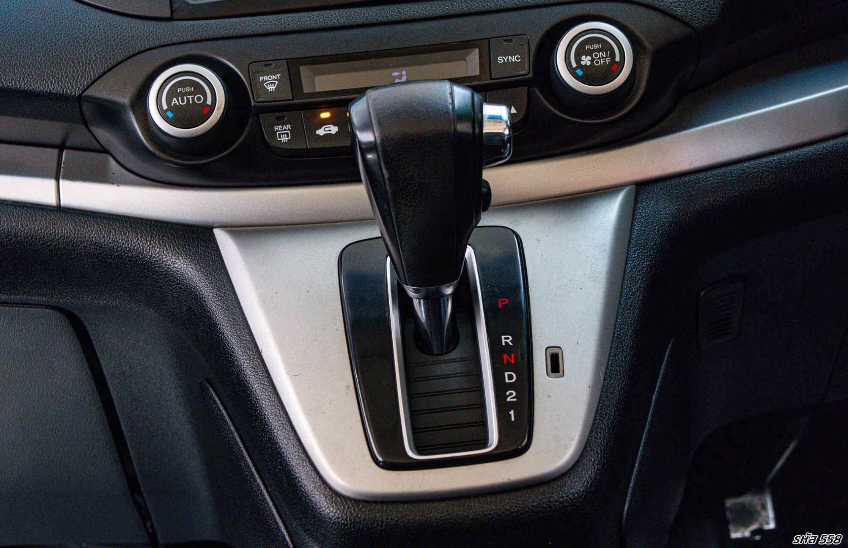 Honda CR-V 2.0 E (MY12) - ภาพย่อที่ 19