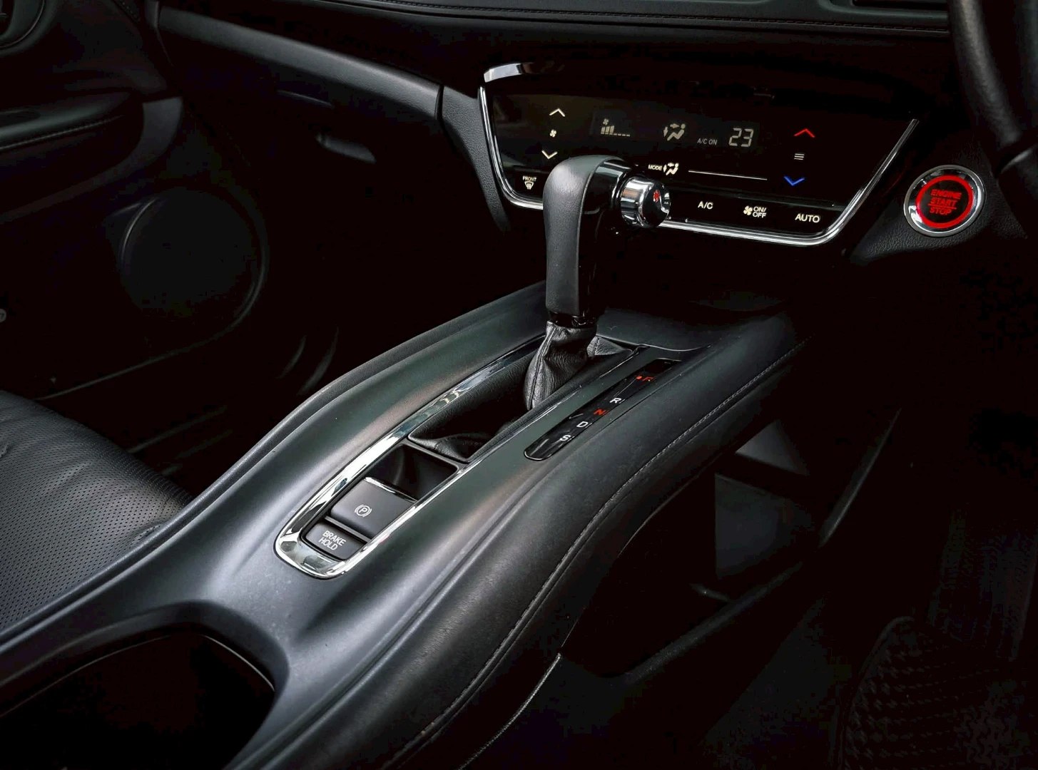 Honda HR-V 1.8 E (MNC) - ภาพย่อที่ 8