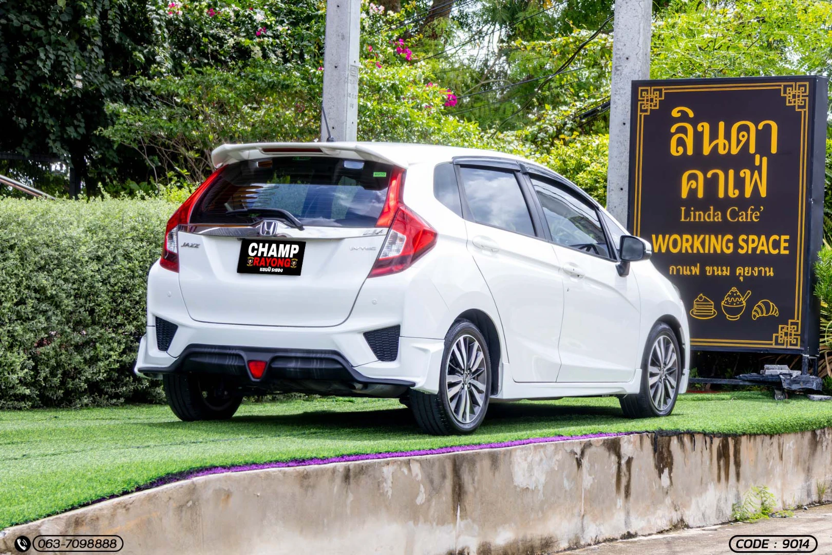 Honda JAZZ 1.5 SV (MY14) - ภาพย่อที่ 7