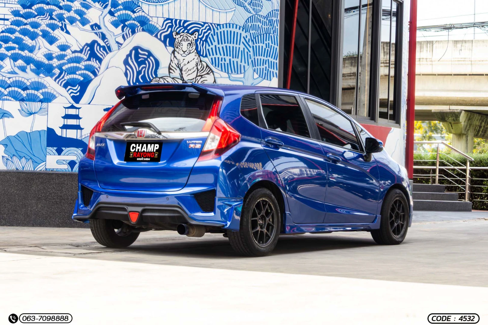 Honda JAZZ 1.5 SV (MY14) - ภาพย่อที่ 7