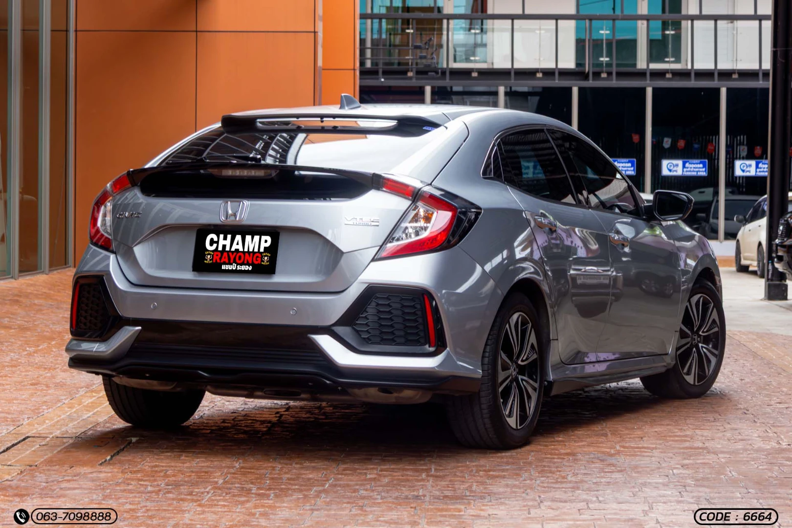 Honda CIVIC FK 1.5 TURBO (HATCHBACK) (MY16) - ภาพย่อที่ 8