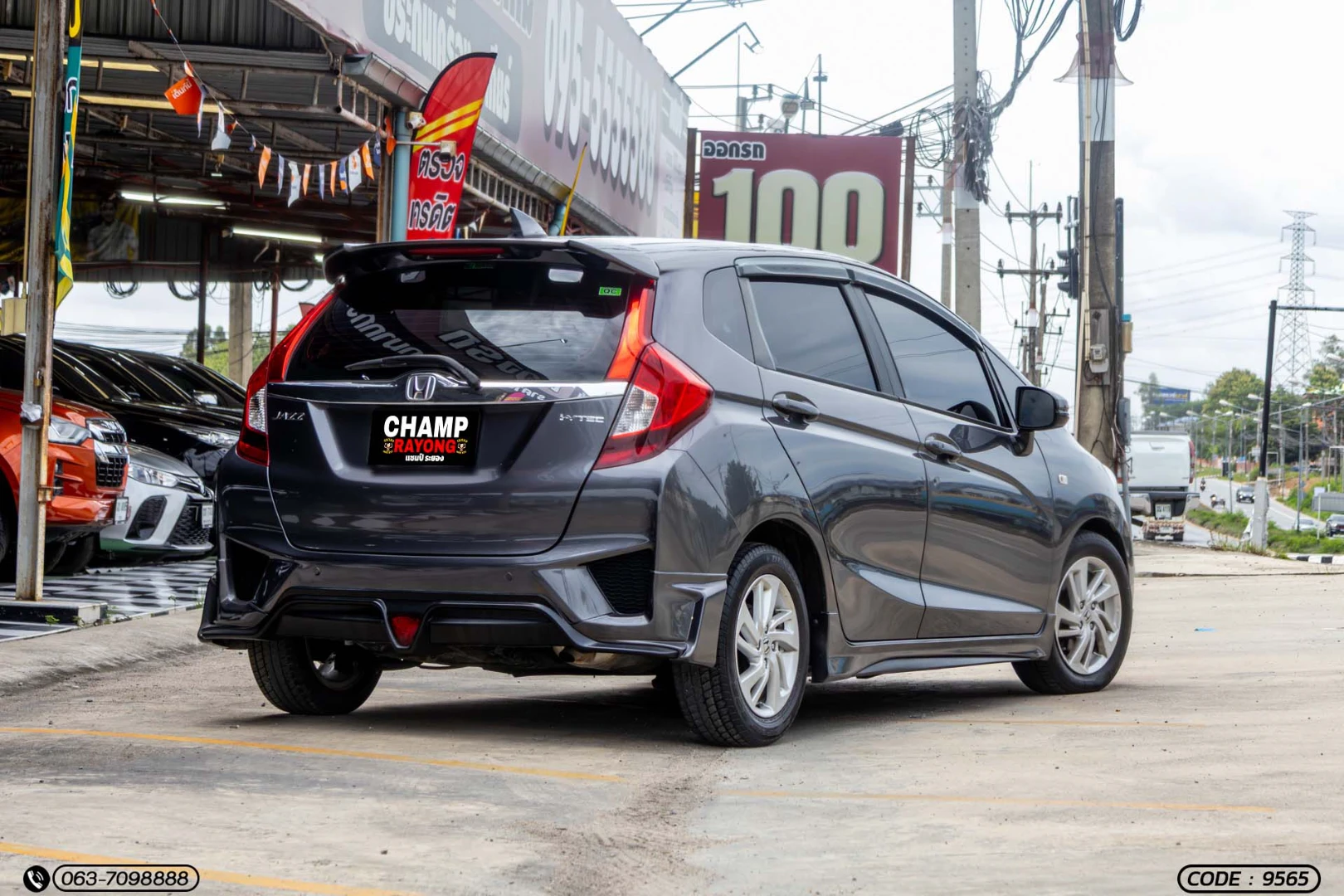 Honda JAZZ 1.5 V (MY14) - ภาพย่อที่ 8