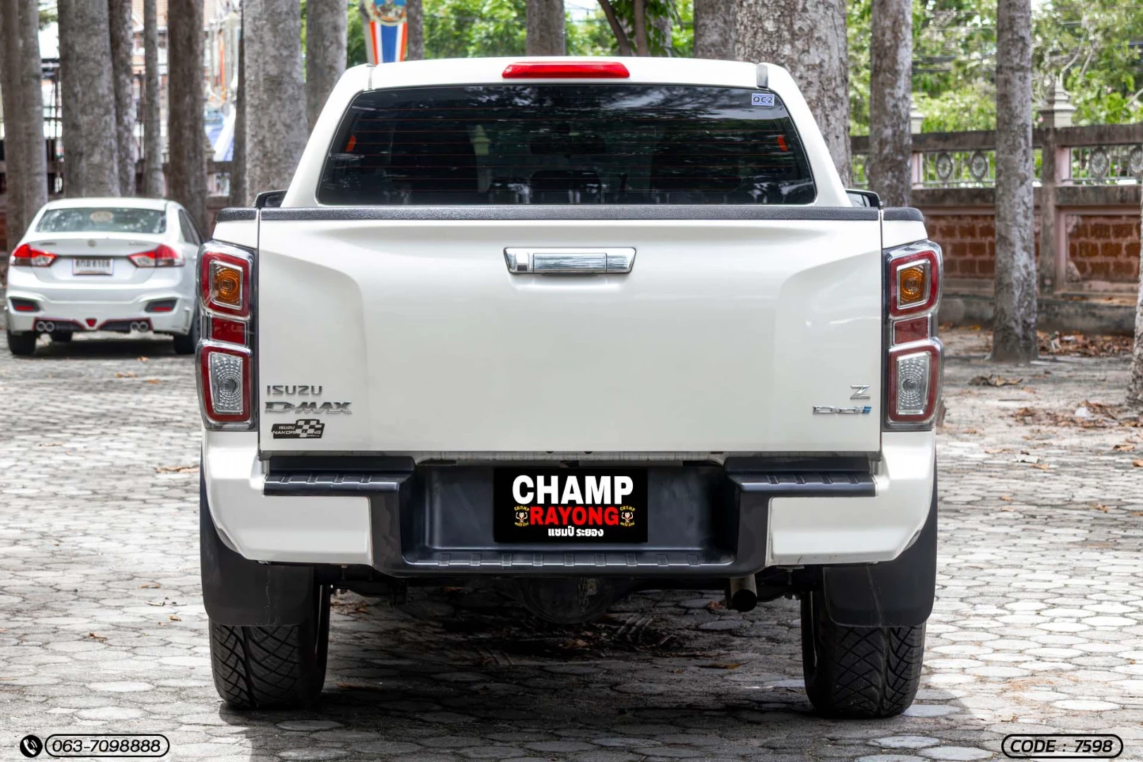 Isuzu D-MAX ALL NEW BLUE POWER CAB-4 HI-LANDER 1.9 DDI Z (MY21) - ภาพย่อที่ 8