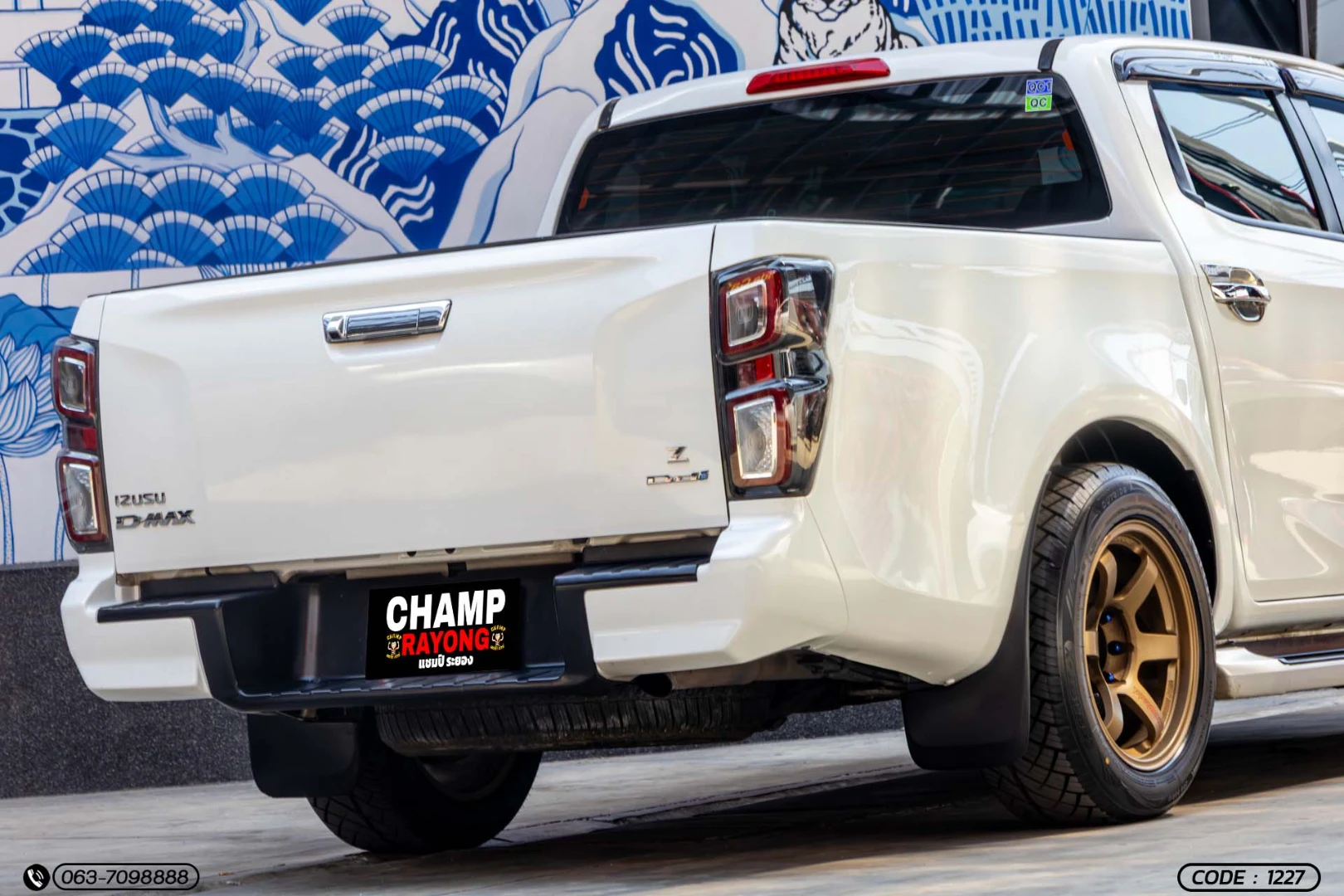 Isuzu D-MAX ALL NEW BLUE POWER CAB-4 HI-LANDER 1.9 DDI Z (MY22) - ภาพย่อที่ 9