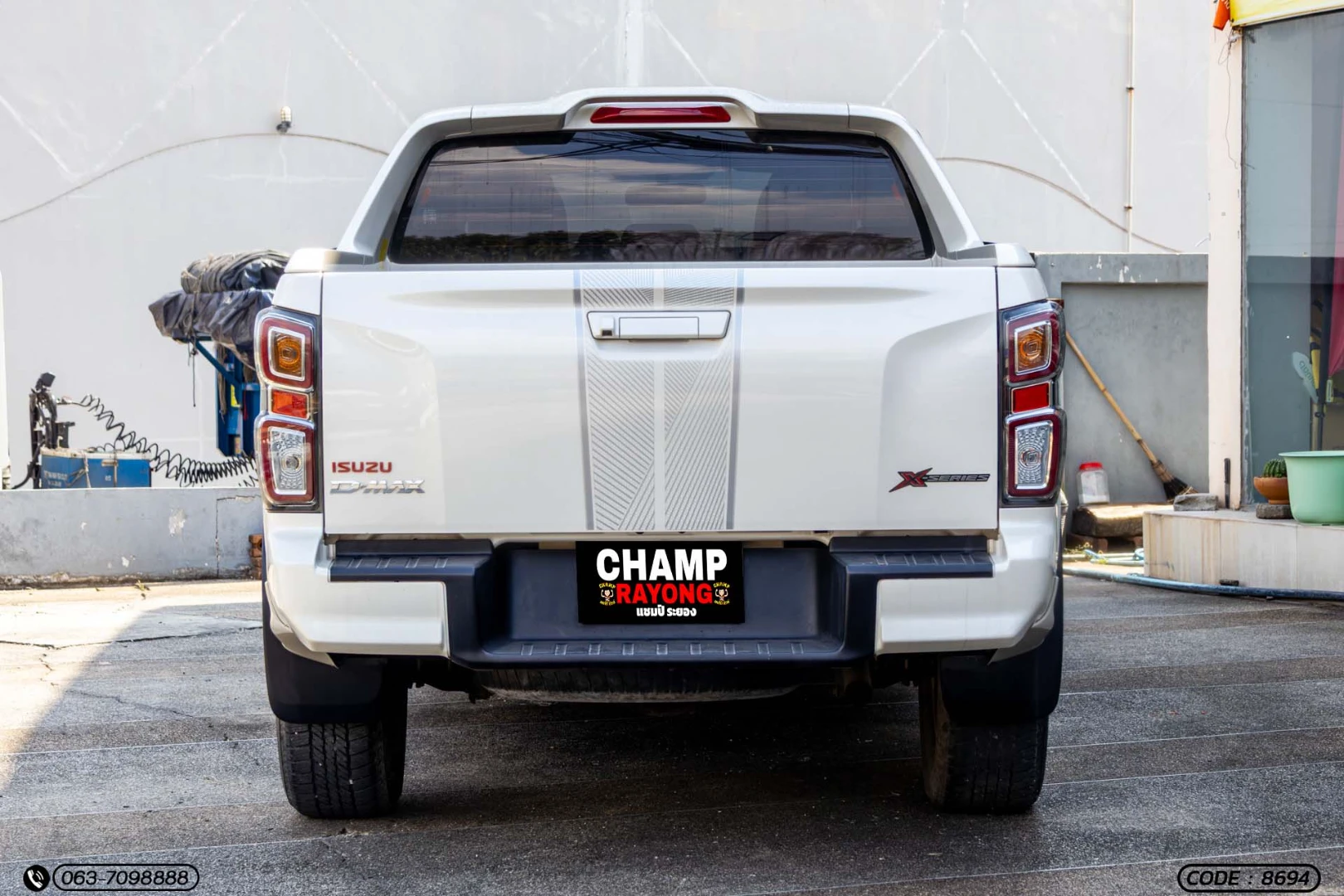 Isuzu D-MAX ALL NEW BLUE POWER CAB-4 HI-LANDER 1.9 DDI Z X-SERIES (MY19) - ภาพย่อที่ 9