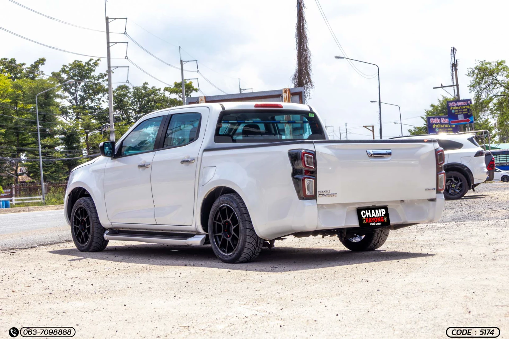 Isuzu D-MAX ALL NEW BLUE POWER CAB-4 HI-LANDER 1.9 DDI L DA (MY22) - ภาพย่อที่ 10