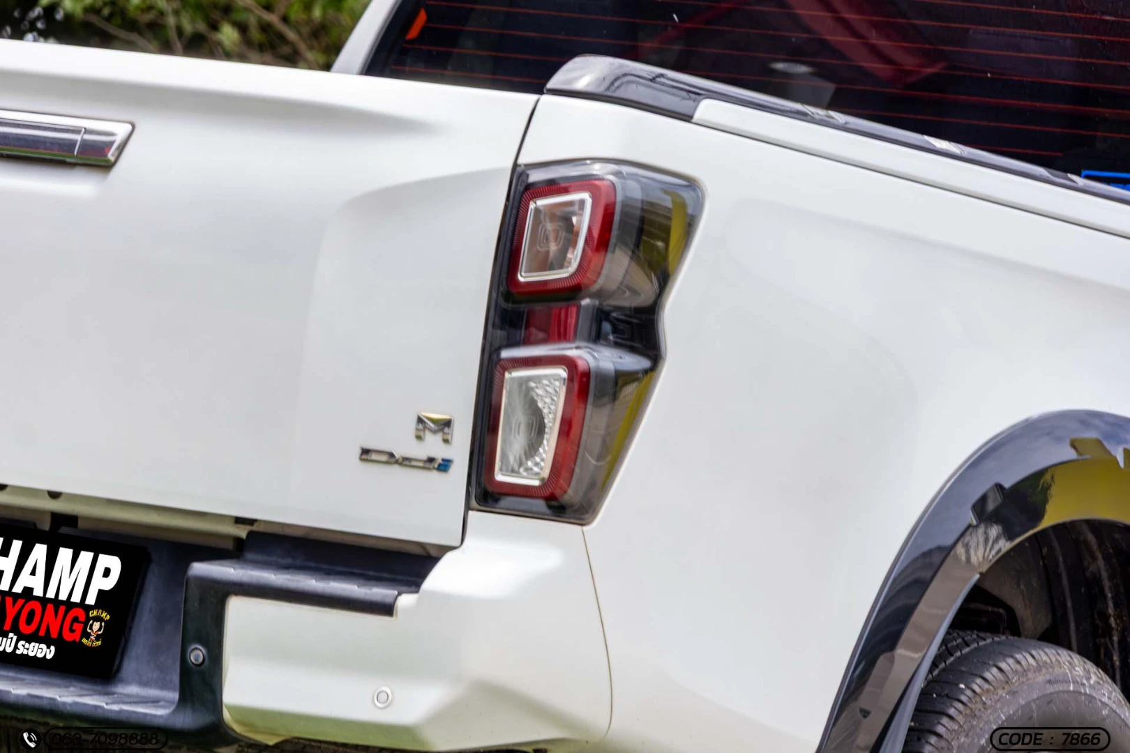 Isuzu D-MAX ALL NEW BLUE POWER CAB-4 HI-LANDER 1.9 DDI M (MY21) - ภาพย่อที่ 10