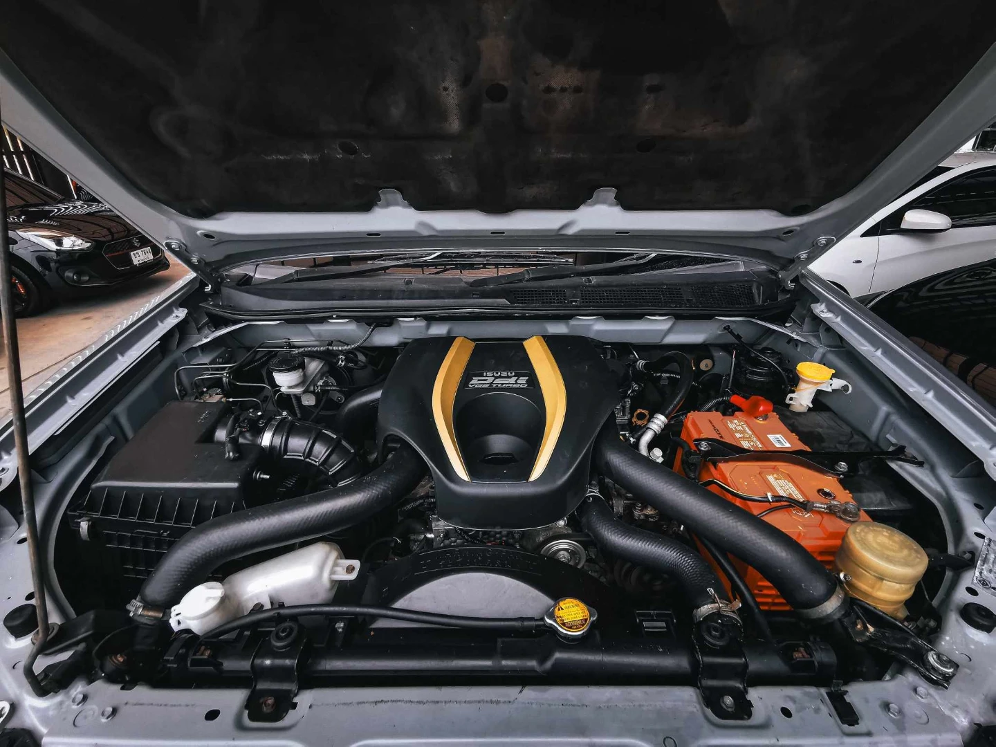 Isuzu D-MAX ALL NEW BLUE POWER SPACECAB HI-LANDER 2.5 VGS Z DVD - ภาพย่อที่ 12