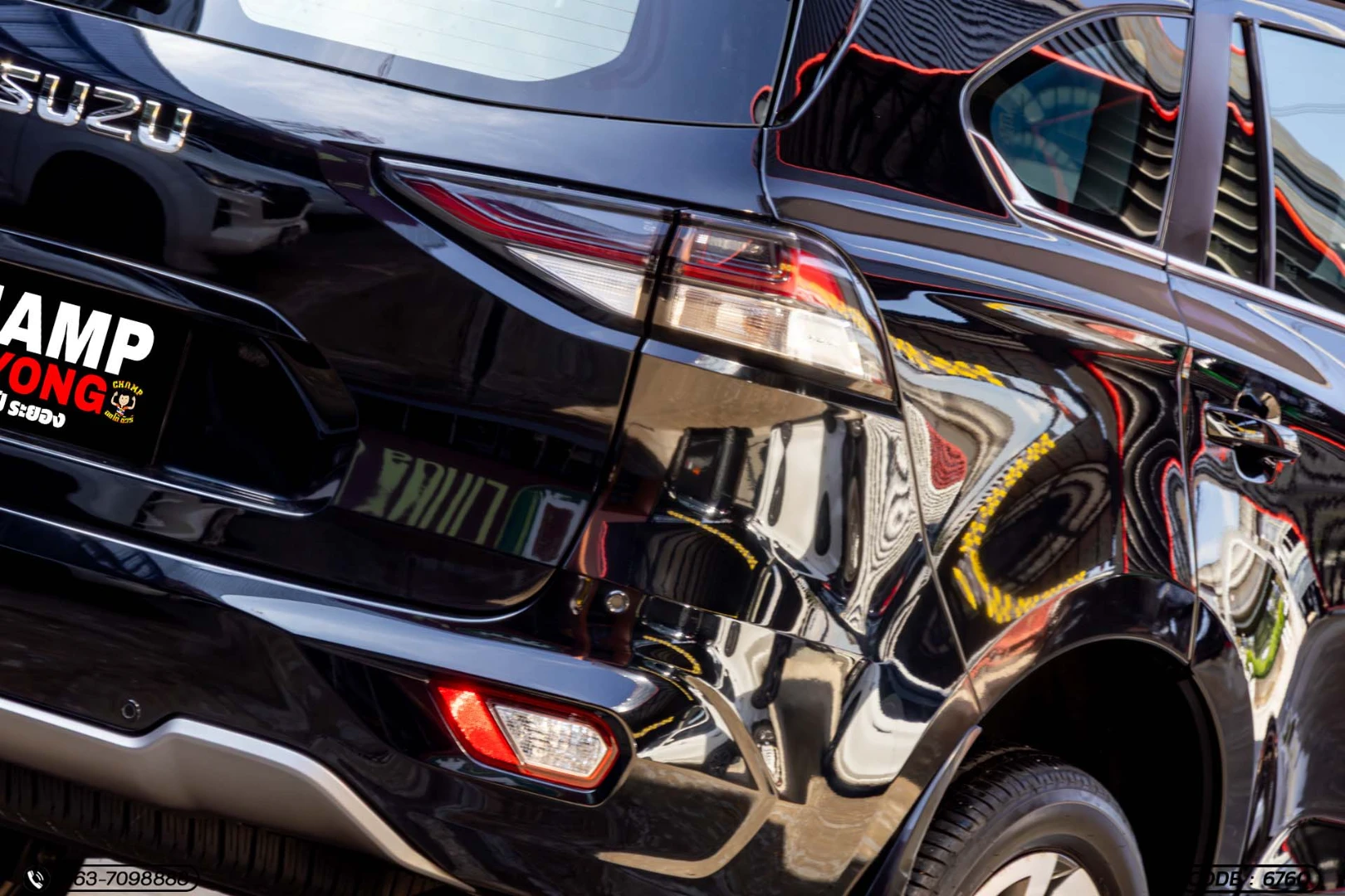 Isuzu MU-X 3.0 ULTIMATE 2WD - ภาพย่อที่ 11