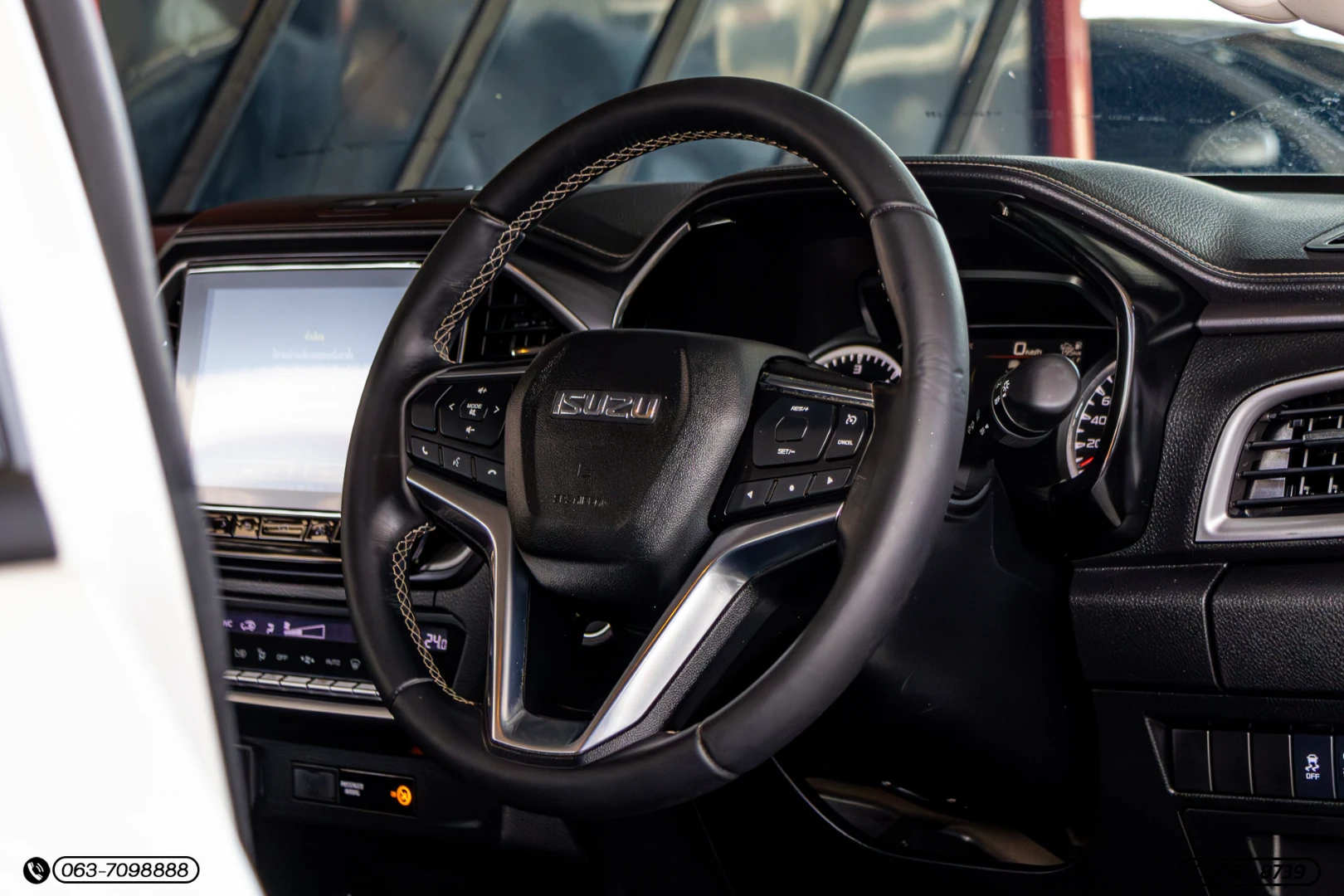 Isuzu D-MAX ALL NEW BLUE POWER CAB-4 HI-LANDER 1.9 DDI ZP (MY19) - ภาพย่อที่ 12