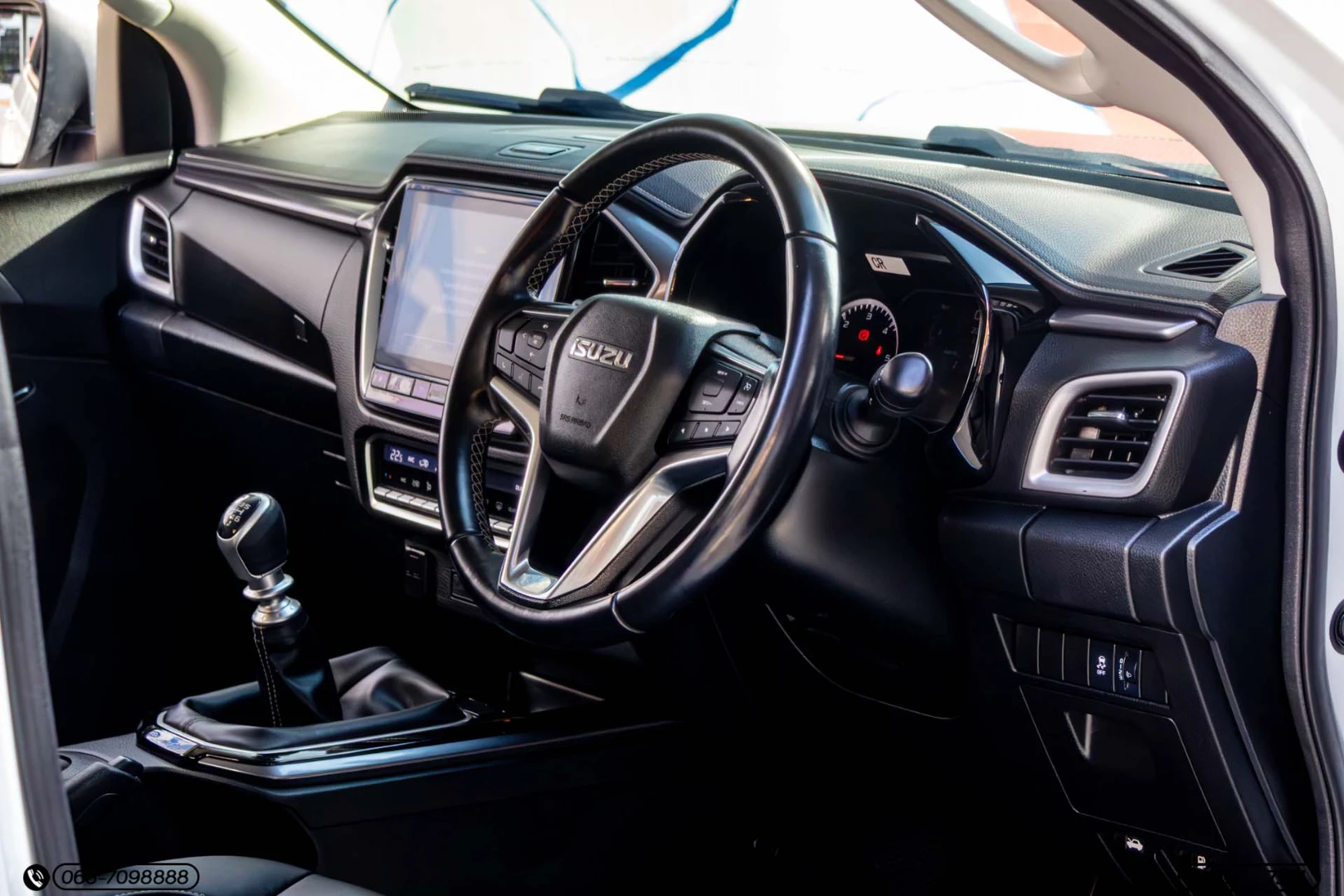 Isuzu D-MAX ALL NEW BLUE POWER CAB-4 HI-LANDER 1.9 DDI ZP (MY22) - ภาพย่อที่ 13