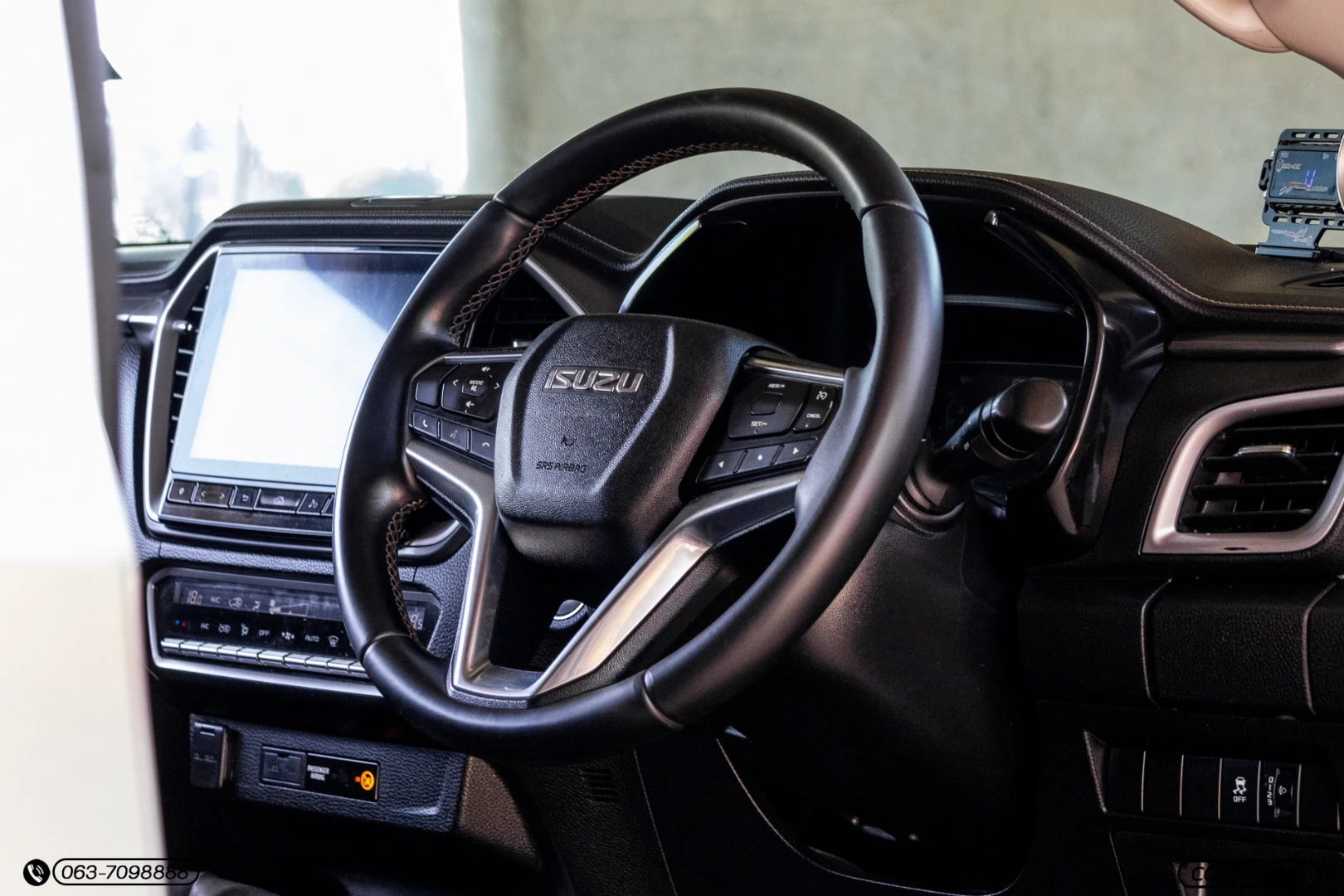 Isuzu D-MAX ALL NEW BLUE POWER CAB-4 HI-LANDER 3.0 DDI ZP (MY21) - ภาพย่อที่ 11