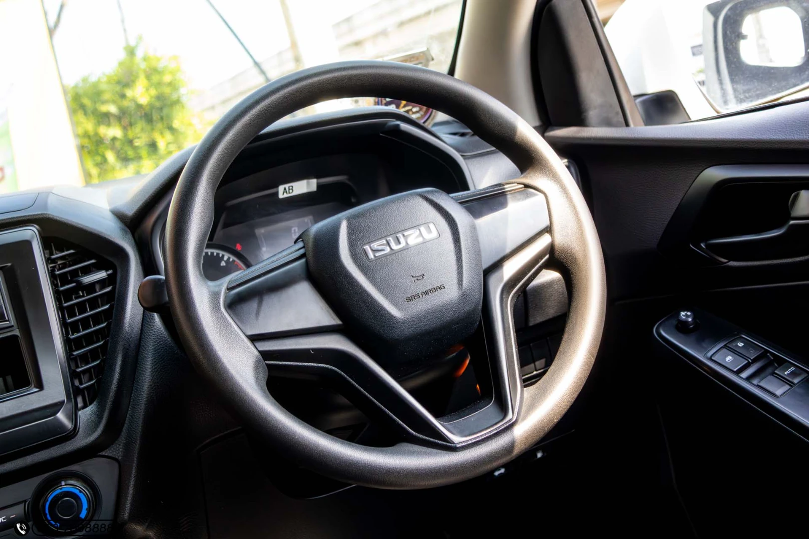 Isuzu D-MAX ALL NEW BLUE POWER SPACECAB 1.9 DDI S (MY19) - ภาพย่อที่ 15
