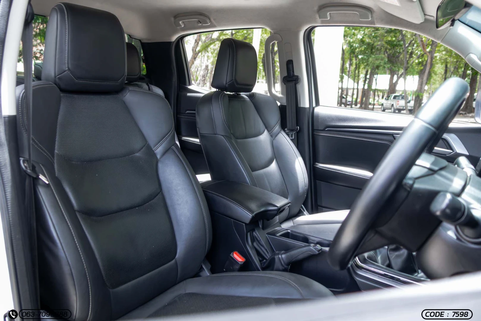 Isuzu D-MAX ALL NEW BLUE POWER CAB-4 HI-LANDER 1.9 DDI Z (MY21) - ภาพย่อที่ 14