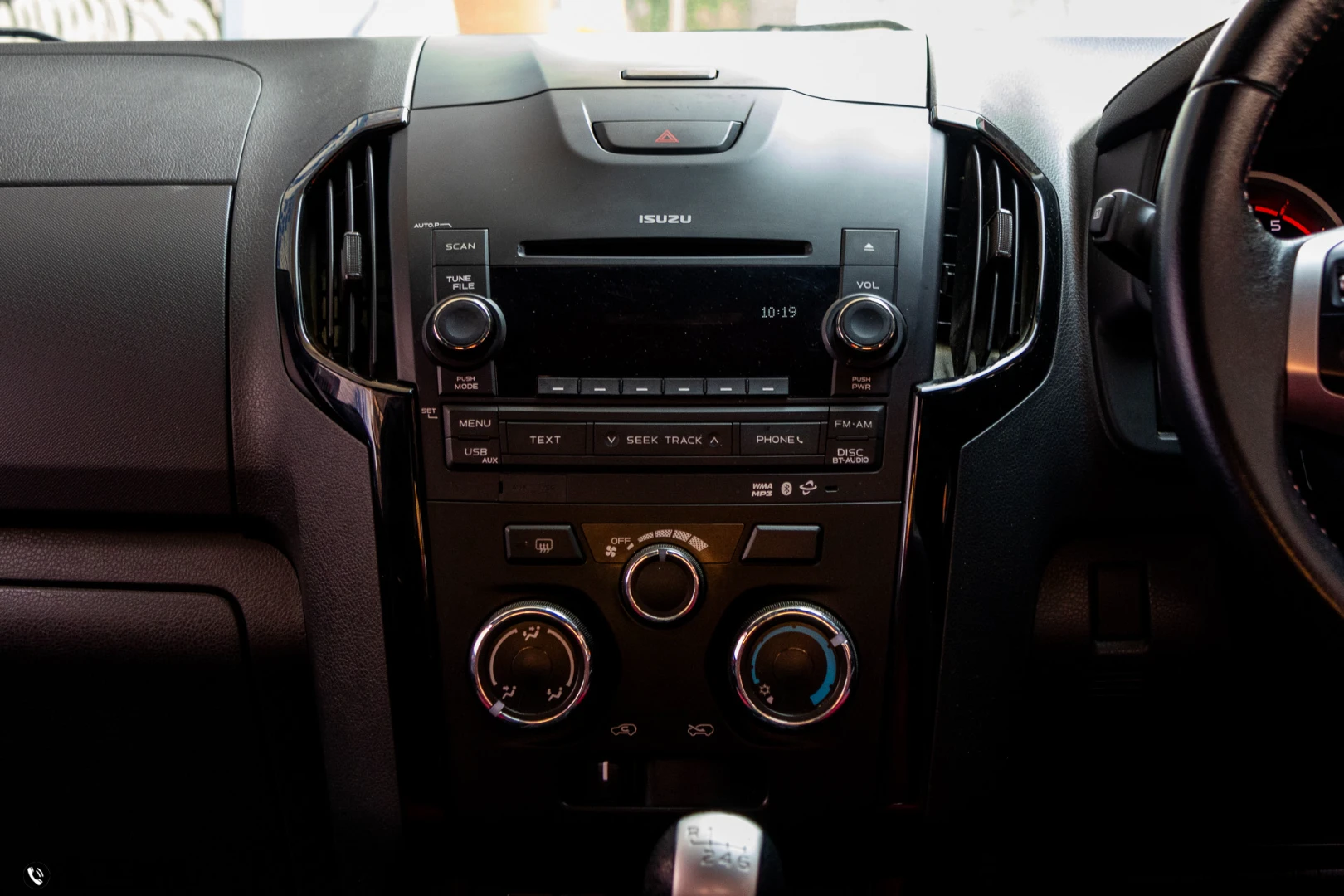 Isuzu D-MAX ALL NEW BLUE POWER SPACECAB 1.9 DDI Z SPEED X-SERIES (MNC) - ภาพย่อที่ 16