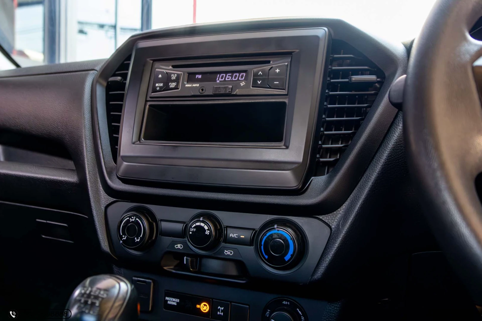 Isuzu D-MAX ALL NEW BLUE POWER SPARK 3.0 DDI S 4WD (MY22) - ภาพย่อที่ 16