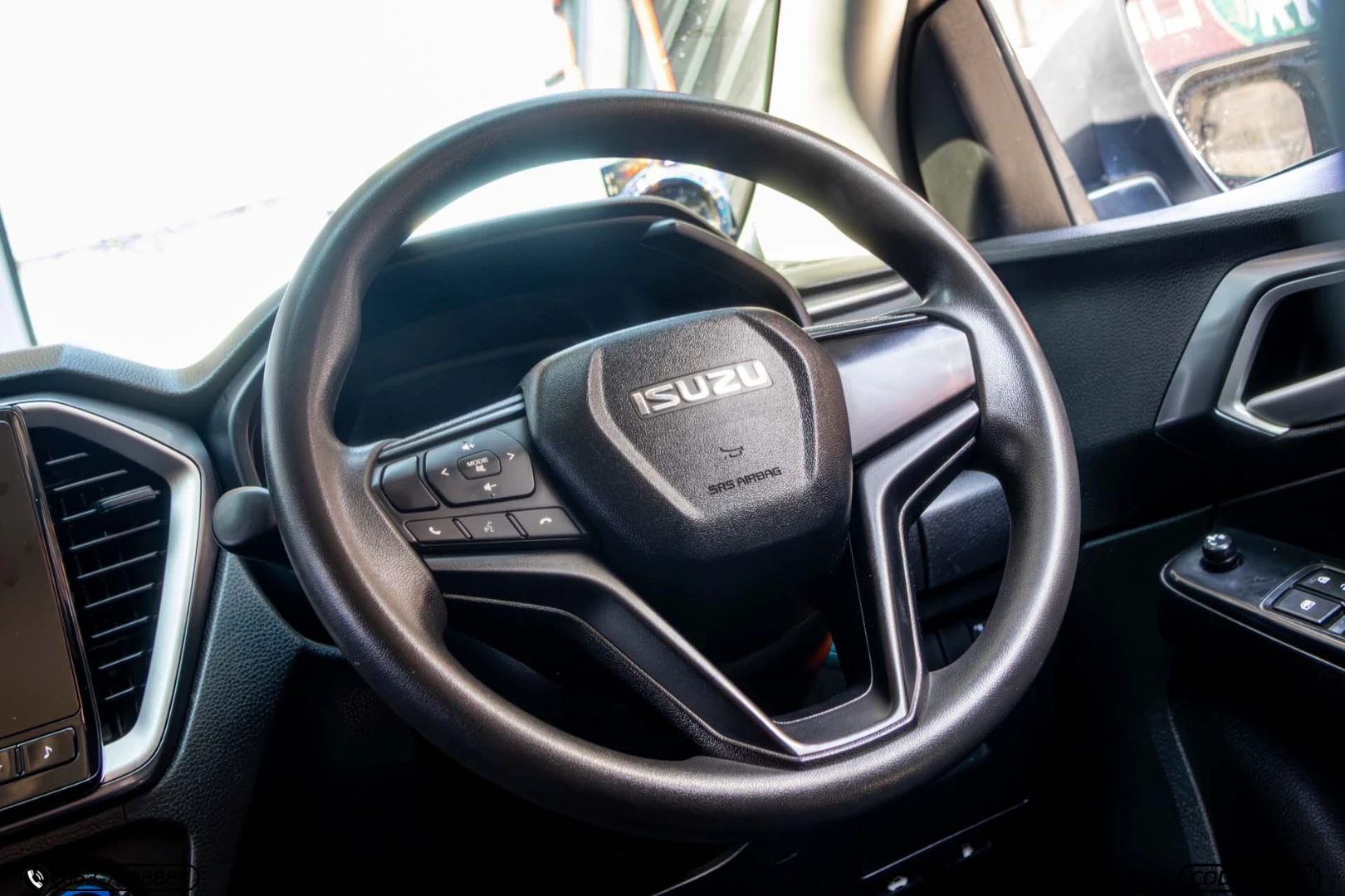 Isuzu D-MAX ALL NEW BLUE POWER SPACECAB 1.9 DDI L DA (MY19) - ภาพย่อที่ 16