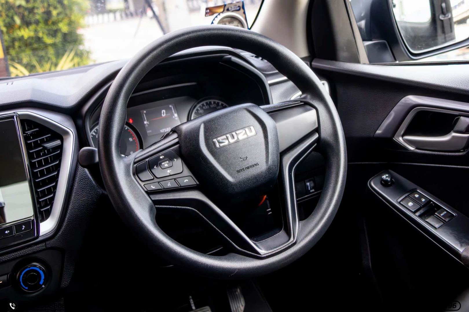 Isuzu D-MAX ALL NEW BLUE POWER SPACECAB HI-LANDER 1.9 DDI L DA (MY19) - ภาพย่อที่ 16