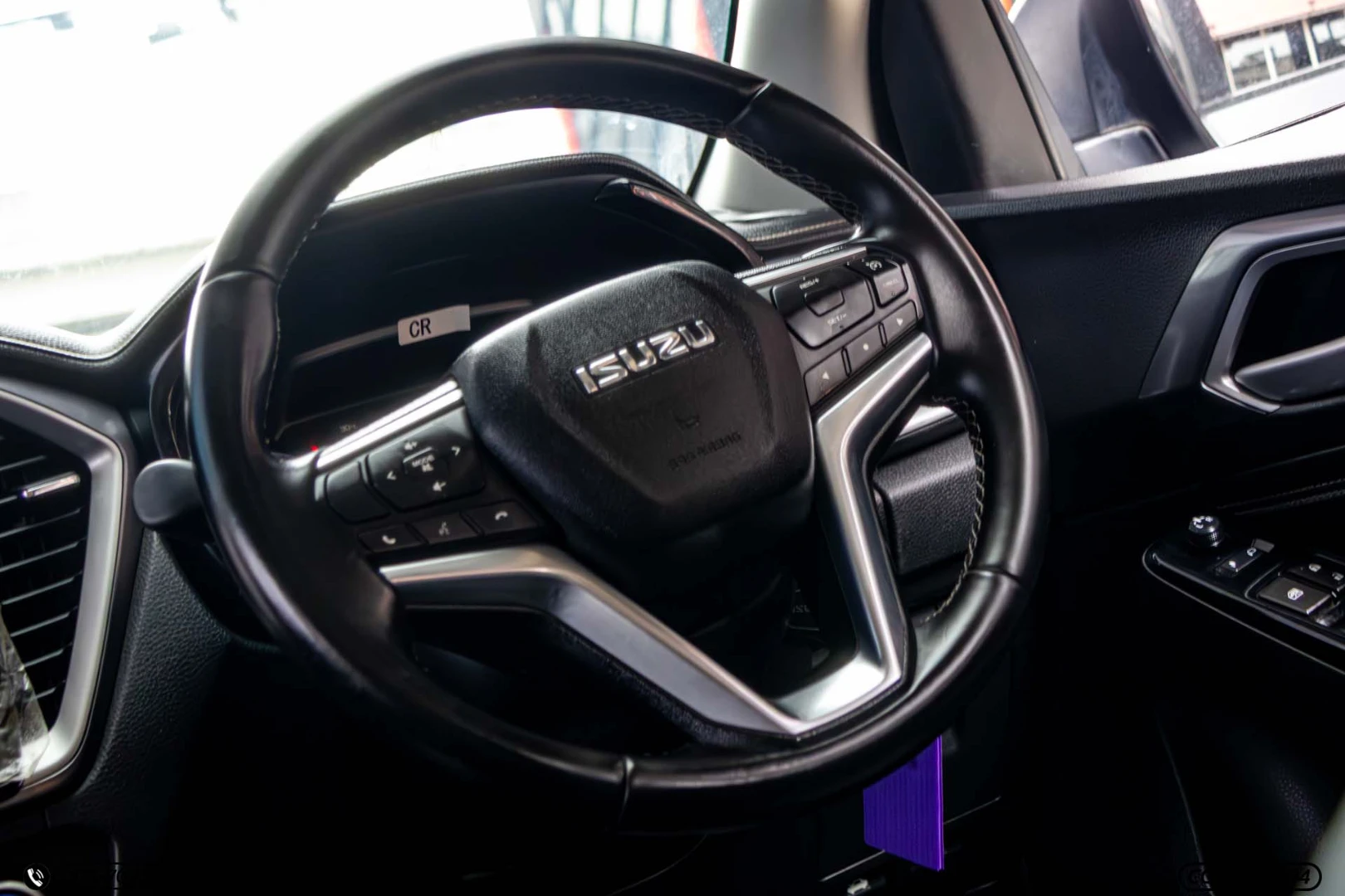 Isuzu D-MAX ALL NEW BLUE POWER CAB-4 HI-LANDER 1.9 DDI Z (MY22) - ภาพย่อที่ 17