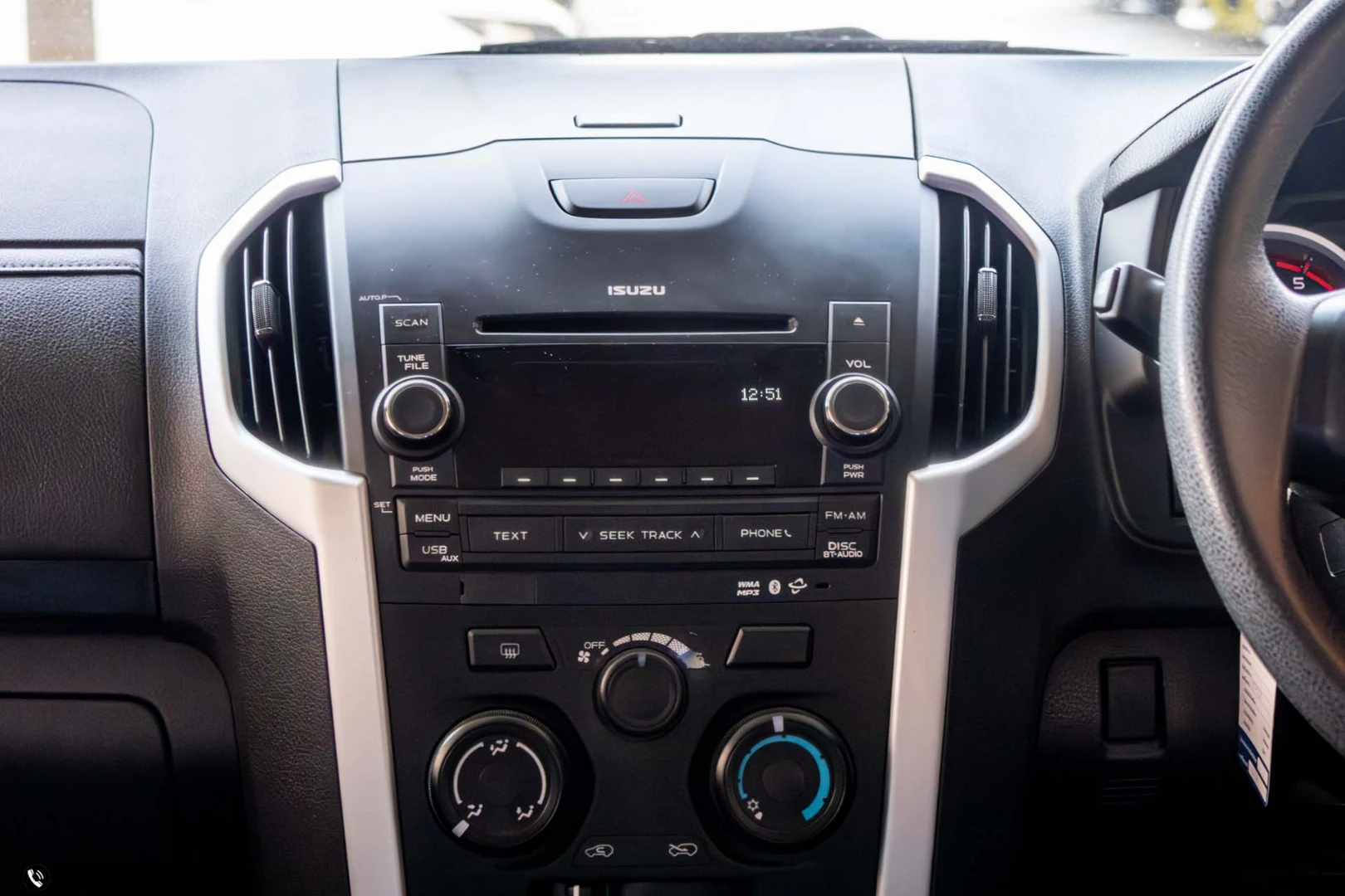 Isuzu D-MAX ALL NEW BLUE POWER CAB-4 HI-LANDER 1.9 DDI L (MNC) - ภาพย่อที่ 17