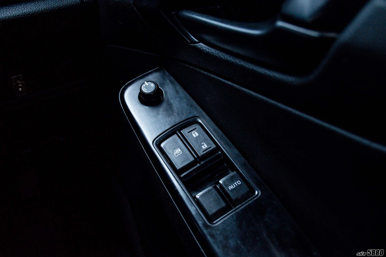 Isuzu D-MAX ALL NEW BLUE POWER SPACECAB 3.0 DDI S (MY19) - ภาพย่อที่ 18