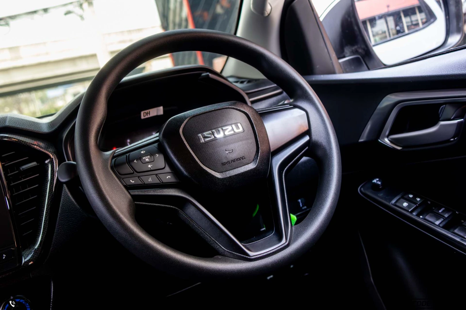 Isuzu D-MAX ALL NEW BLUE POWER CAB-4 HI-LANDER 1.9 DDI L DA (MY22) - ภาพย่อที่ 18