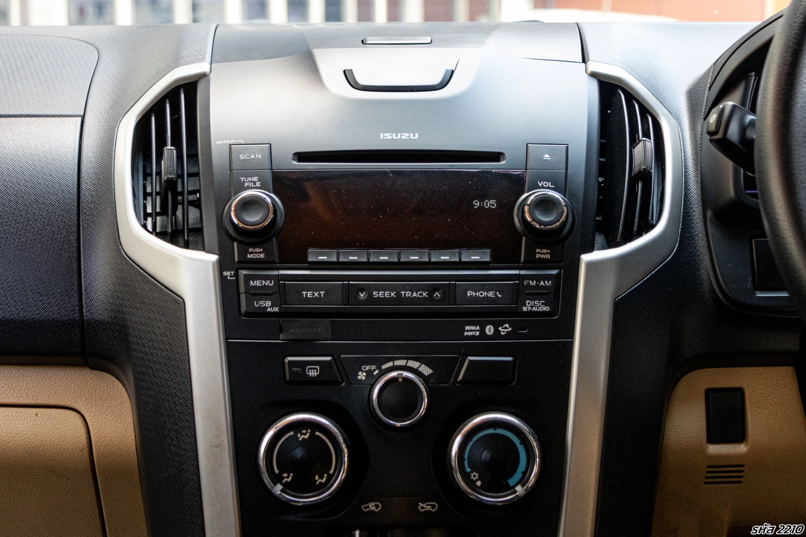 Isuzu D-MAX ALL NEW SPACECAB 2.5 VGS Z (SUPER DAYLIGHT) - ภาพย่อที่ 19