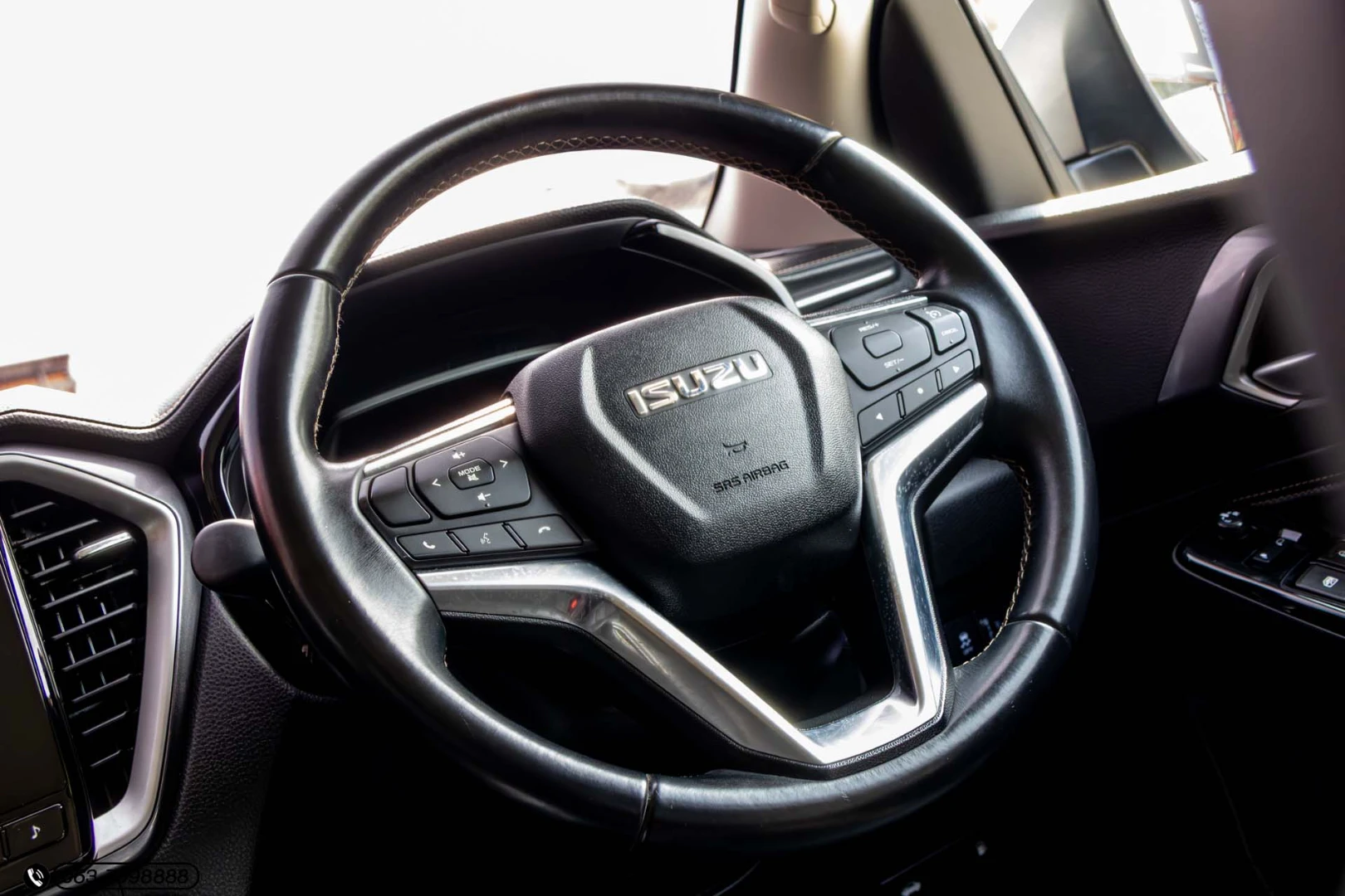 Isuzu D-MAX ALL NEW BLUE POWER CAB-4 HI-LANDER 1.9 DDI Z (MY19) - ภาพย่อที่ 19