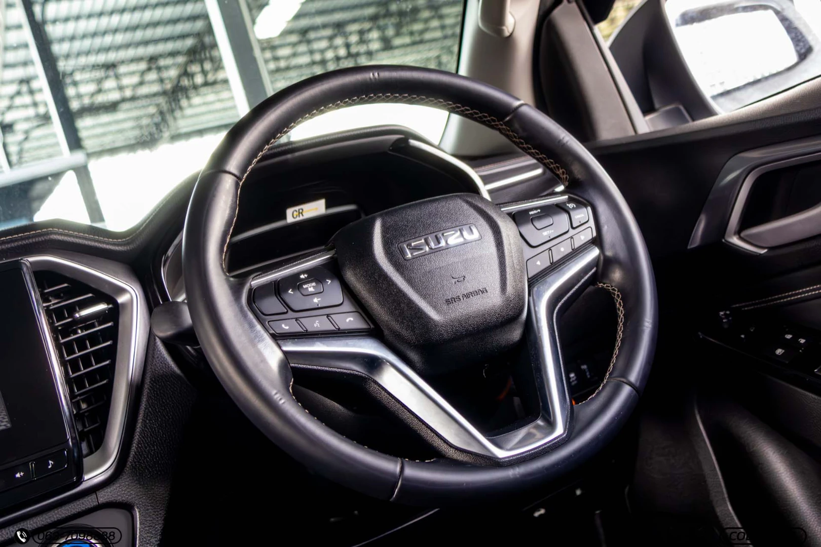 Isuzu D-MAX ALL NEW BLUE POWER CAB-4 HI-LANDER 1.9 DDI Z (MY22) - ภาพย่อที่ 19