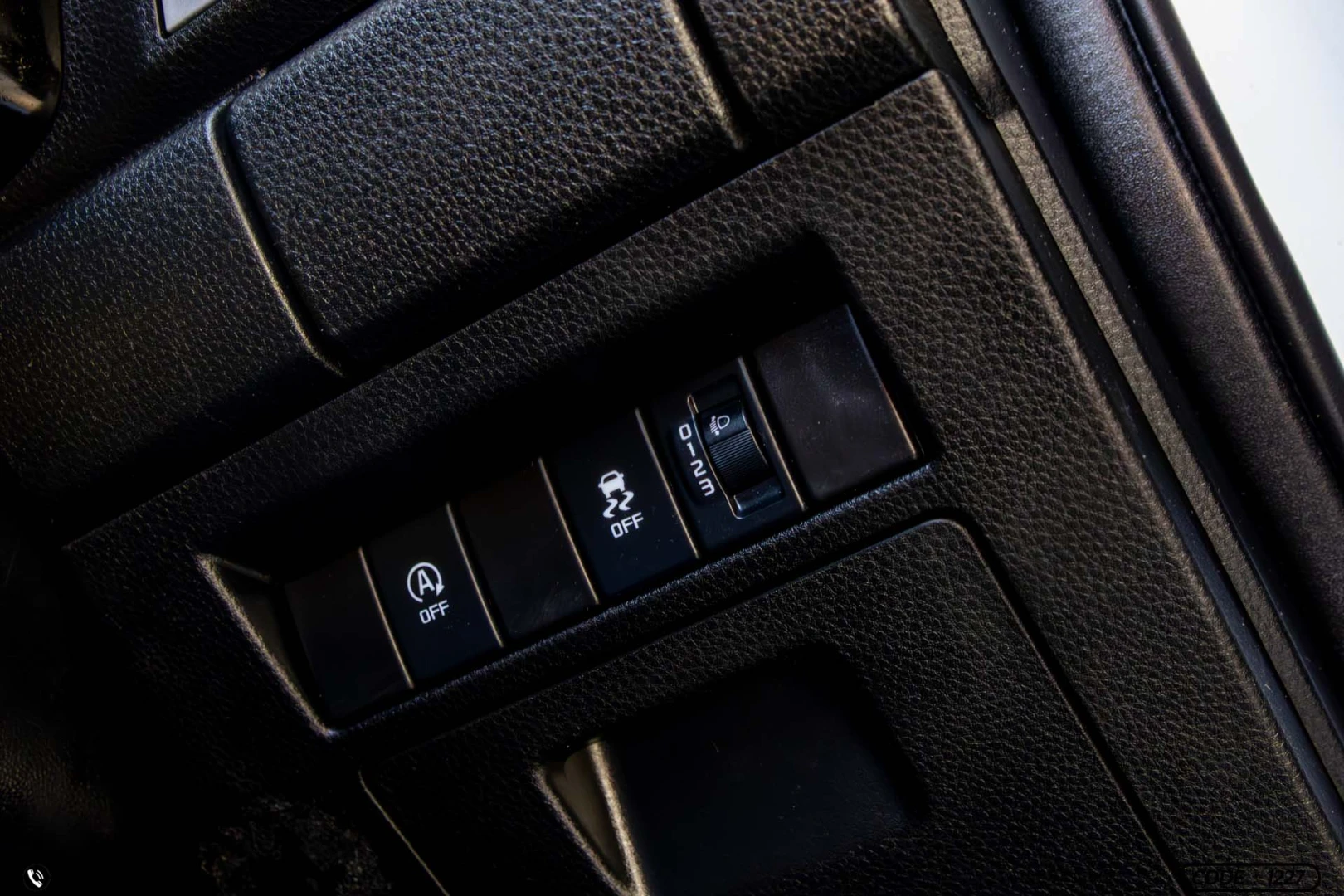 Isuzu D-MAX ALL NEW BLUE POWER CAB-4 HI-LANDER 1.9 DDI Z (MY22) - ภาพย่อที่ 21