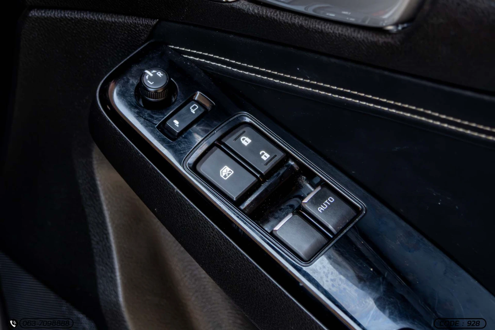 Isuzu D-MAX ALL NEW BLUE POWER SPACECAB HI-LANDER 1.9 DDI ZP (MY19) - ภาพย่อที่ 22