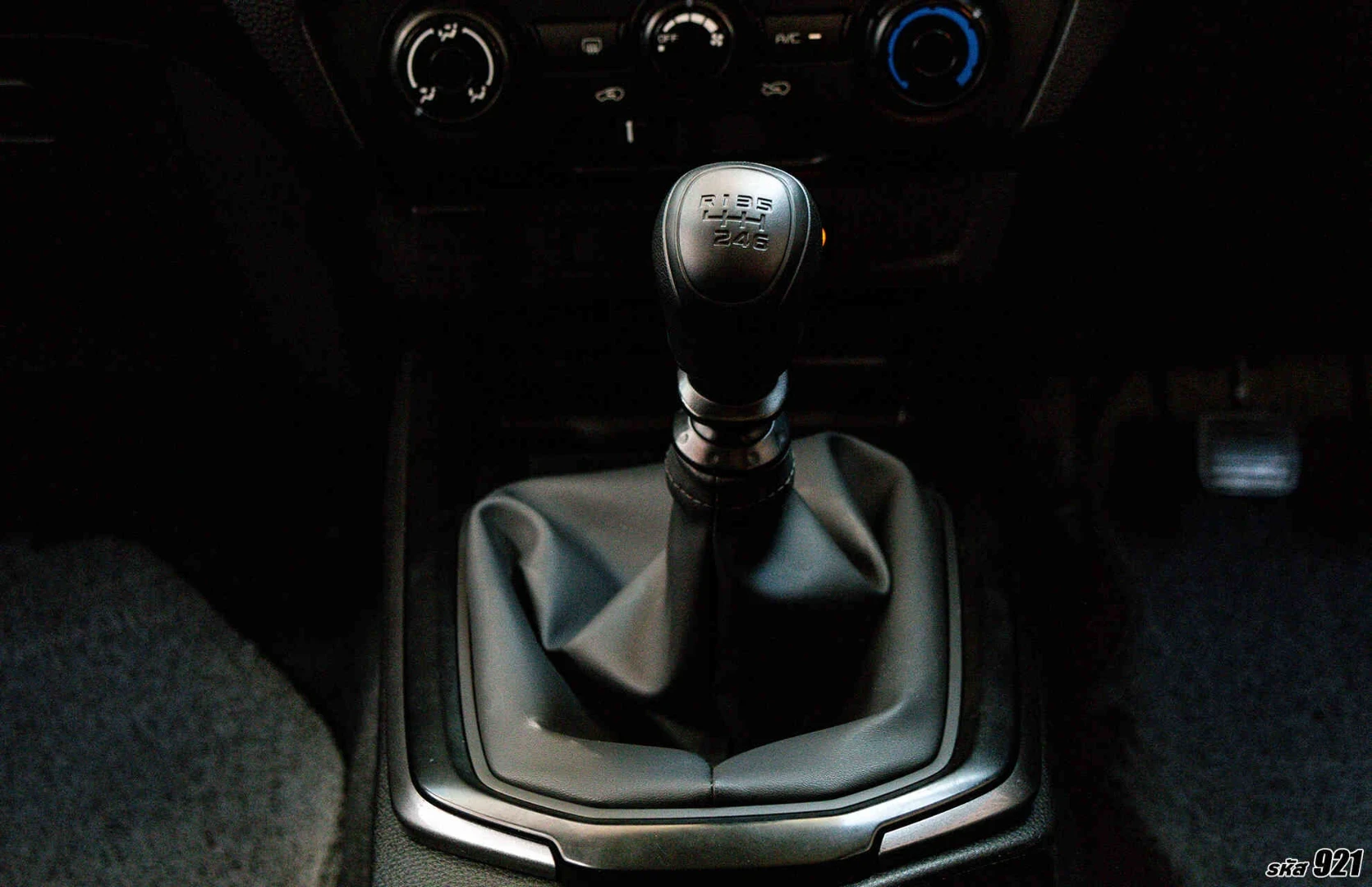 Isuzu D-MAX ALL NEW BLUE POWER CAB-4 HI-LANDER 1.9 DDI L DA (MY19) - ภาพย่อที่ 17