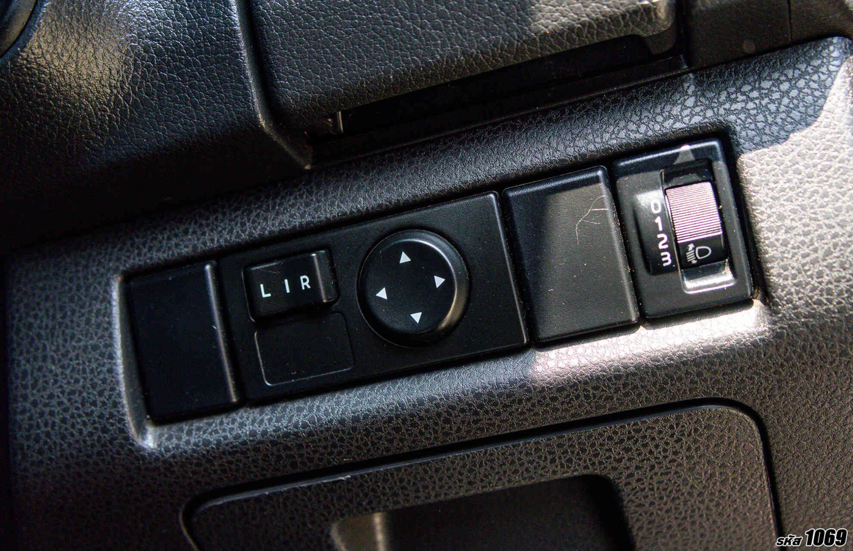 Isuzu D-MAX ALL NEW BLUE POWER SPACECAB 1.9 DDI Z SPEED X-SERIES (MNC) - ภาพย่อที่ 19