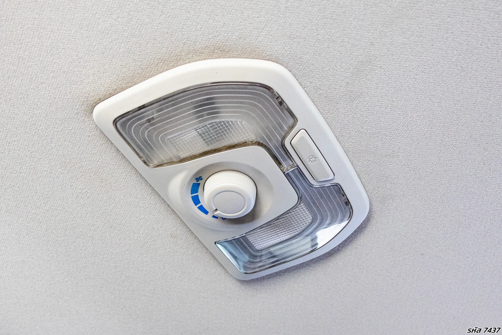 Isuzu MU-X 3.0 ULTIMATE 4WD - ภาพย่อที่ 26