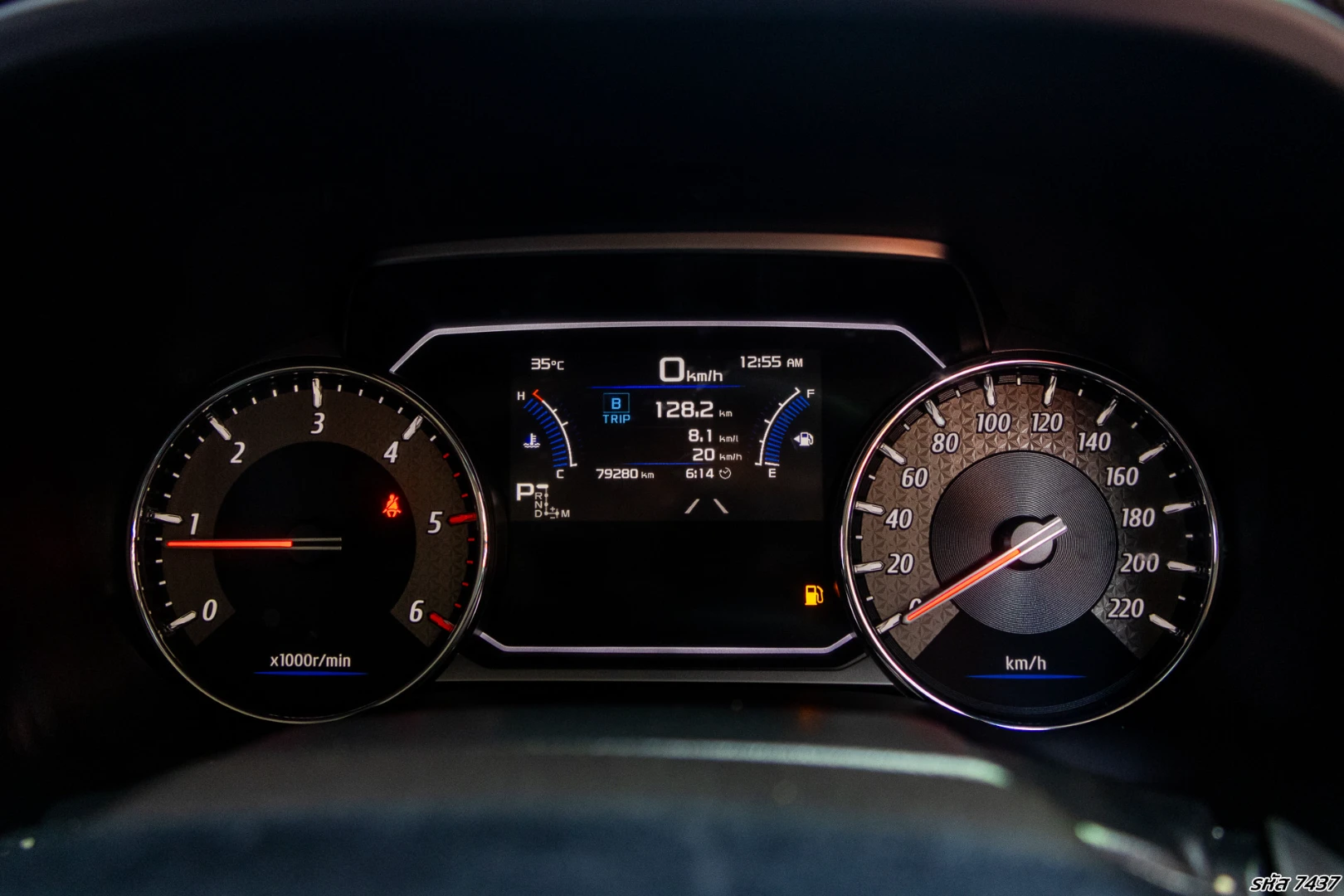 Isuzu MU-X 3.0 ULTIMATE 4WD - ภาพย่อที่ 27