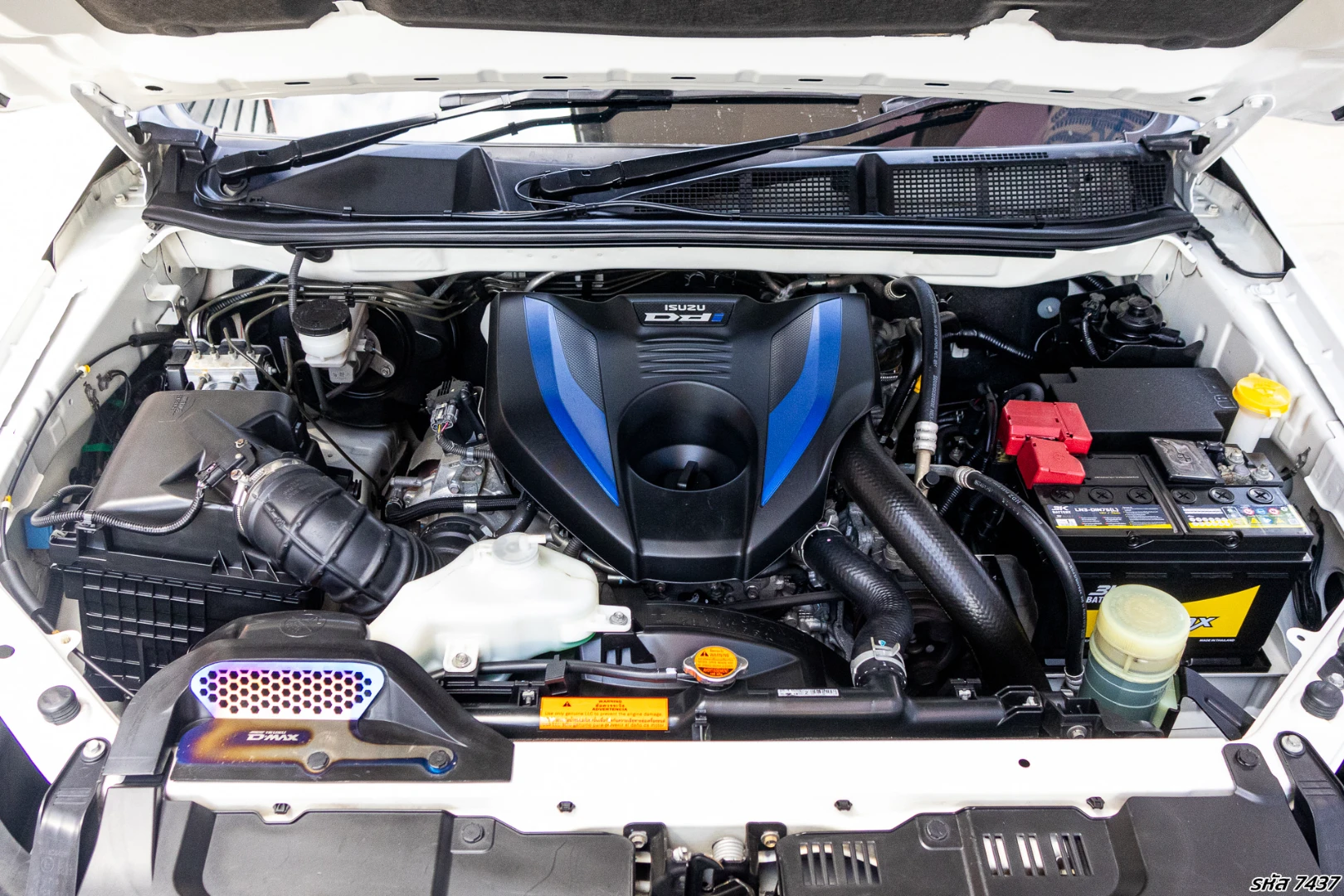 Isuzu MU-X 3.0 ULTIMATE 4WD - ภาพย่อที่ 28