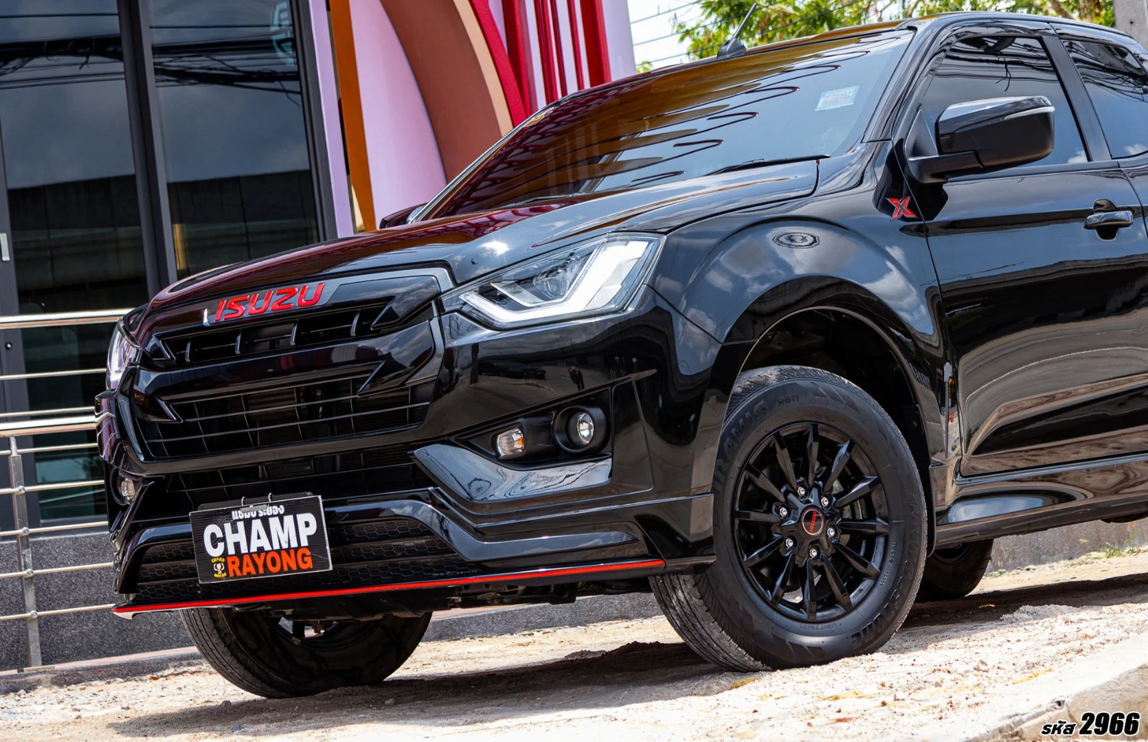 Isuzu D-MAX ALL NEW BLUE POWER SPACECAB 1.9 DDI L DA SPEED X-SERIES (MY19) - ภาพย่อที่ 3