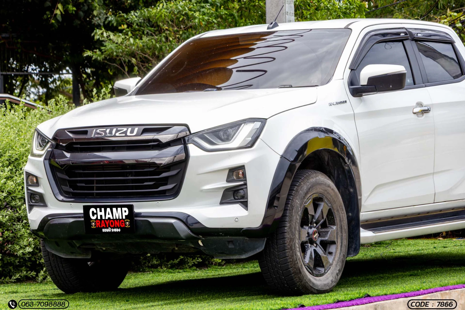 Isuzu D-MAX ALL NEW BLUE POWER CAB-4 HI-LANDER 1.9 DDI M (MY21) - ภาพย่อที่ 3