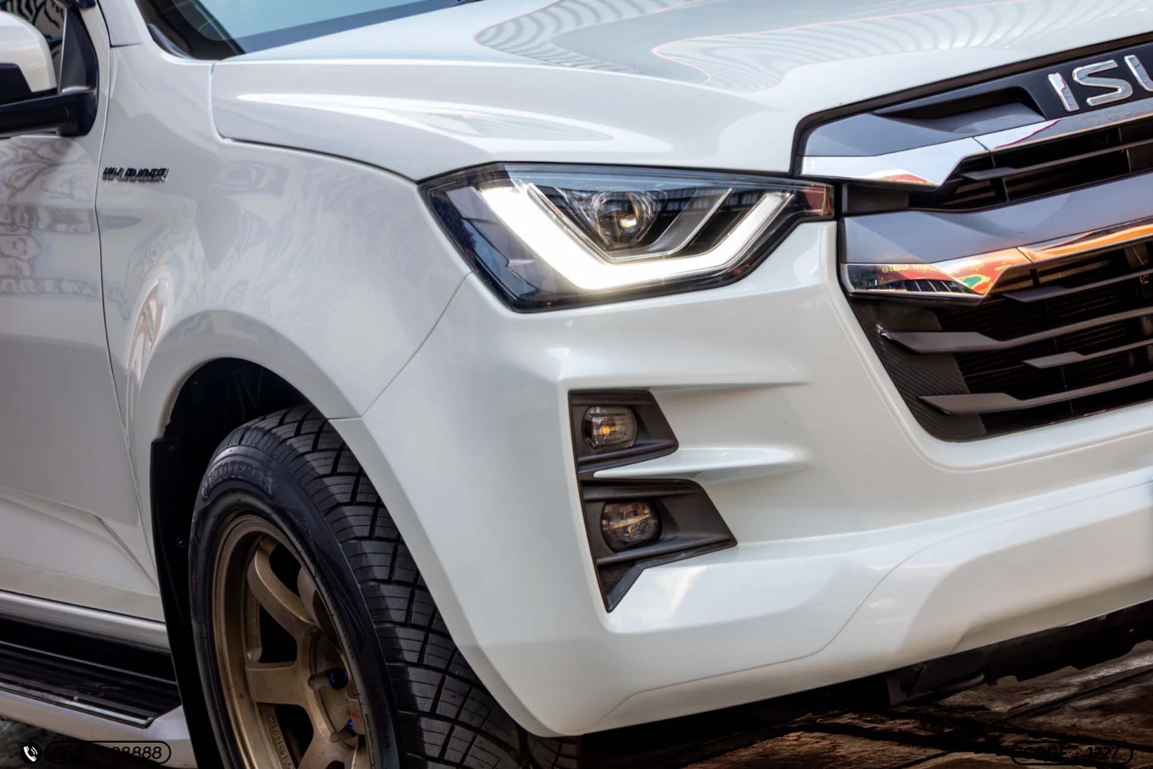 Isuzu D-MAX ALL NEW BLUE POWER CAB-4 HI-LANDER 1.9 DDI Z (MY22) - ภาพย่อที่ 4