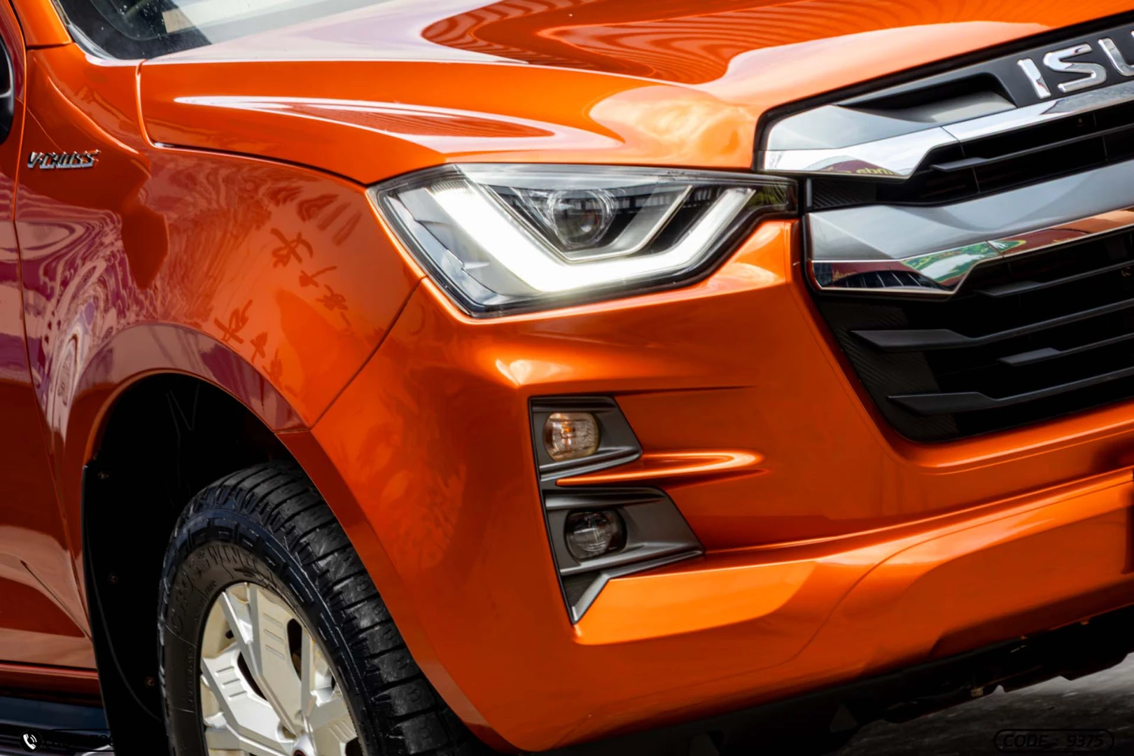 Isuzu D-MAX ALL NEW BLUE POWER SPACECAB V-CROSS 3.0 DDI Z 4WD (MY22) - ภาพย่อที่ 4