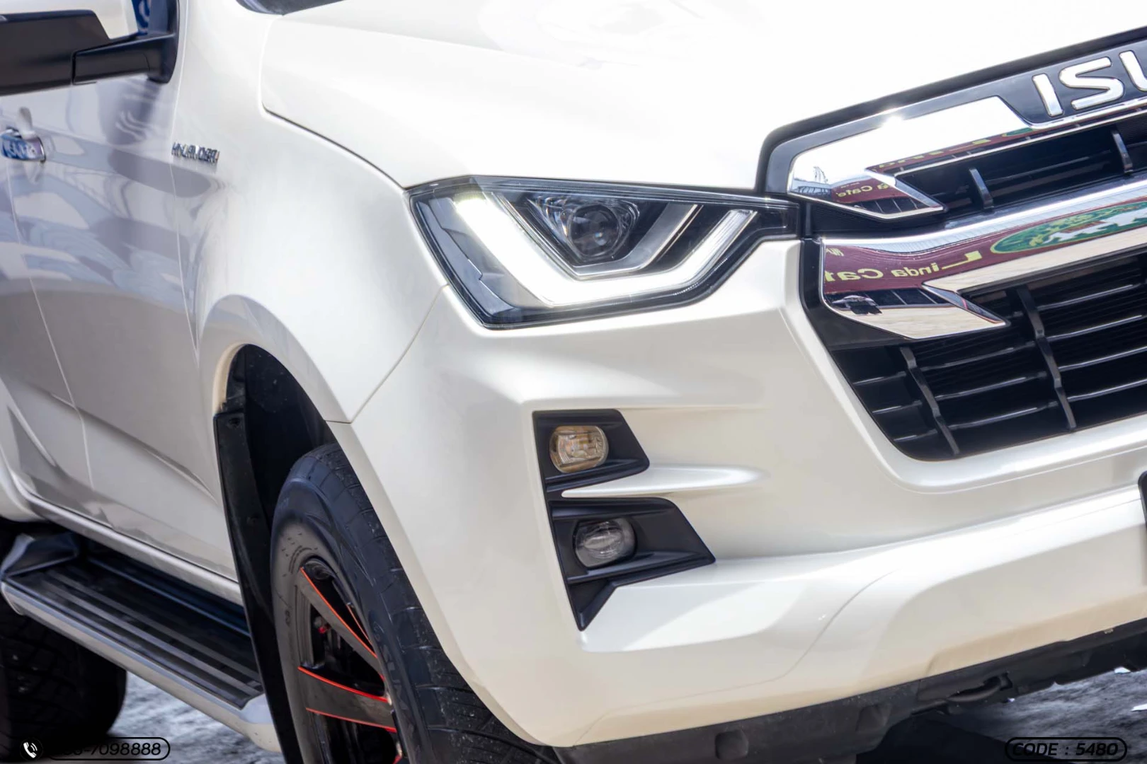 Isuzu D-MAX ALL NEW BLUE POWER CAB-4 HI-LANDER 1.9 DDI Z (MY21) - ภาพย่อที่ 4